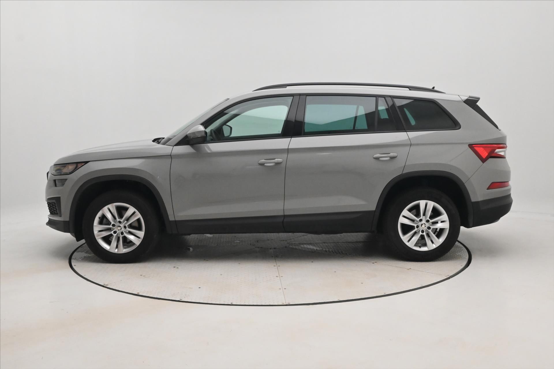 Hlavní fotografie vozu Škoda Kodiaq 2,0 TDI 110kW DSG Ambition Záruka až 5 let (9)