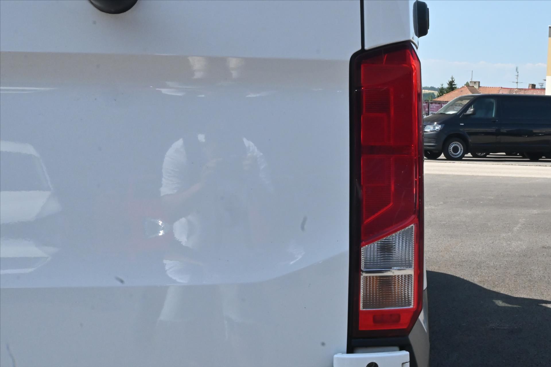 Main photo of the car Volkswagen Crafter 2.0 TDI 103 kW L2H2 Navi Camera Warranty up to 5 years (27)