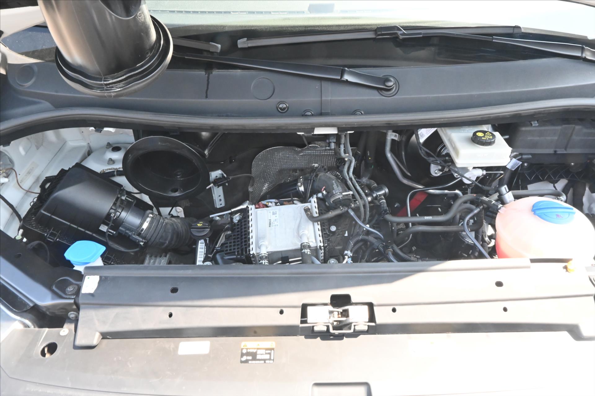 Main photo of the car Volkswagen Crafter 2.0 TDI 103 kW L2H2 Navi Camera Warranty up to 5 years (8)