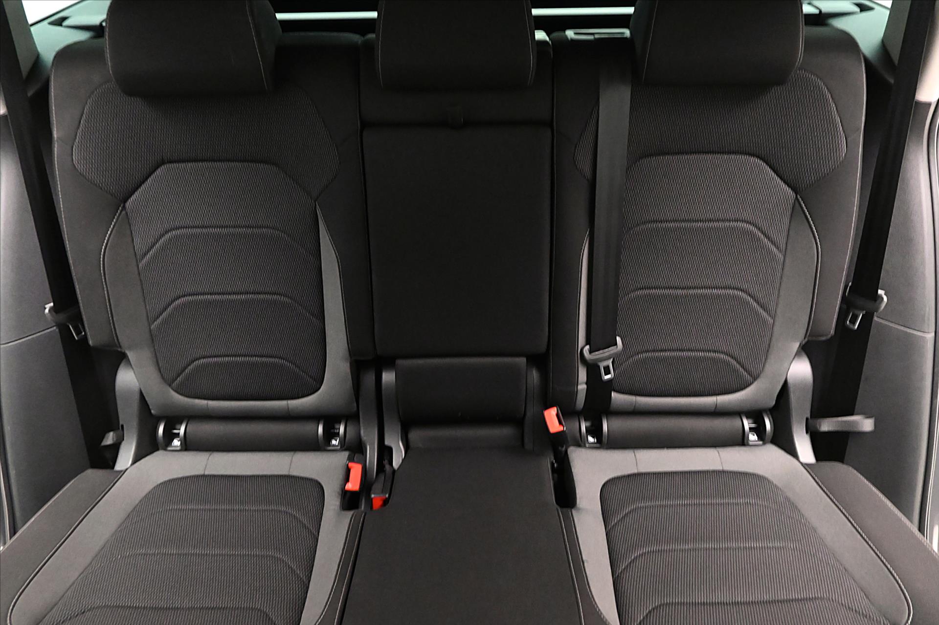 Hlavní fotografie vozu Škoda Kodiaq 2,0 TDI 110kW DSG Business Záruka až 5 let (27)
