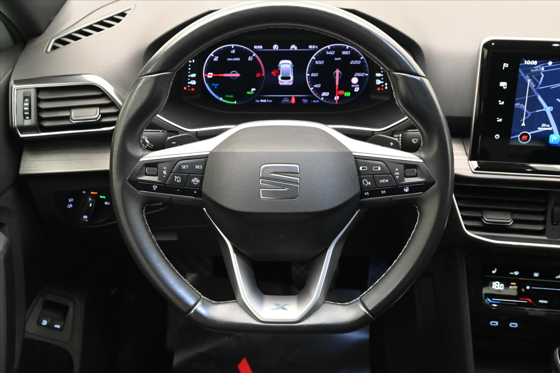 Hlavní fotografie vozu Seat Tarraco 1,4 TSI 180kW e-Hybrid Xcellence DSG Záruka až 5 let (19)