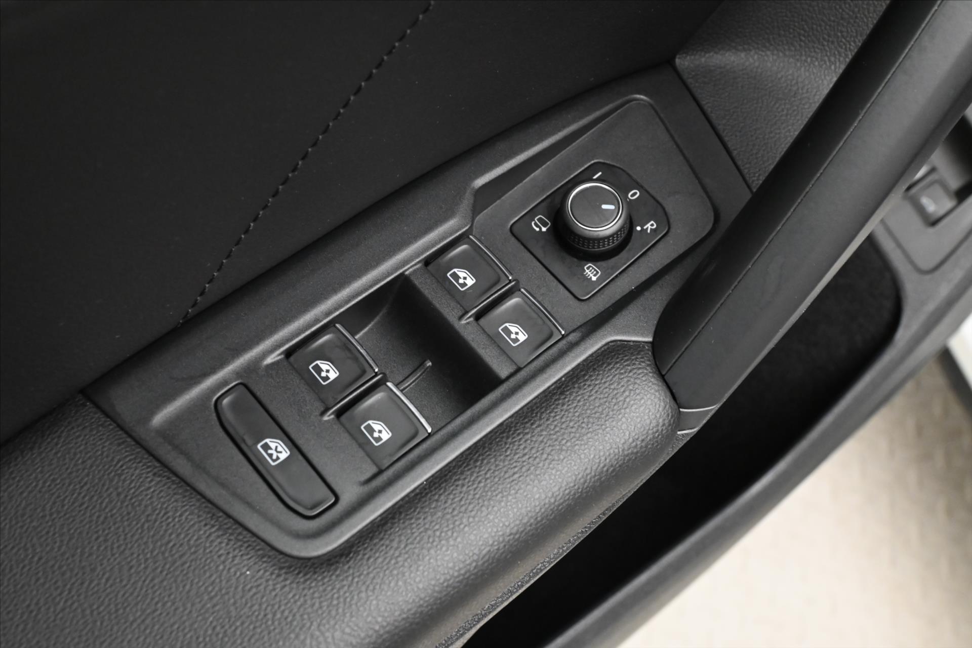 Hlavní fotografie vozu Seat Tarraco 1,4 TSI 180kW e-Hybrid Xcellence DSG Záruka až 5 let (27)