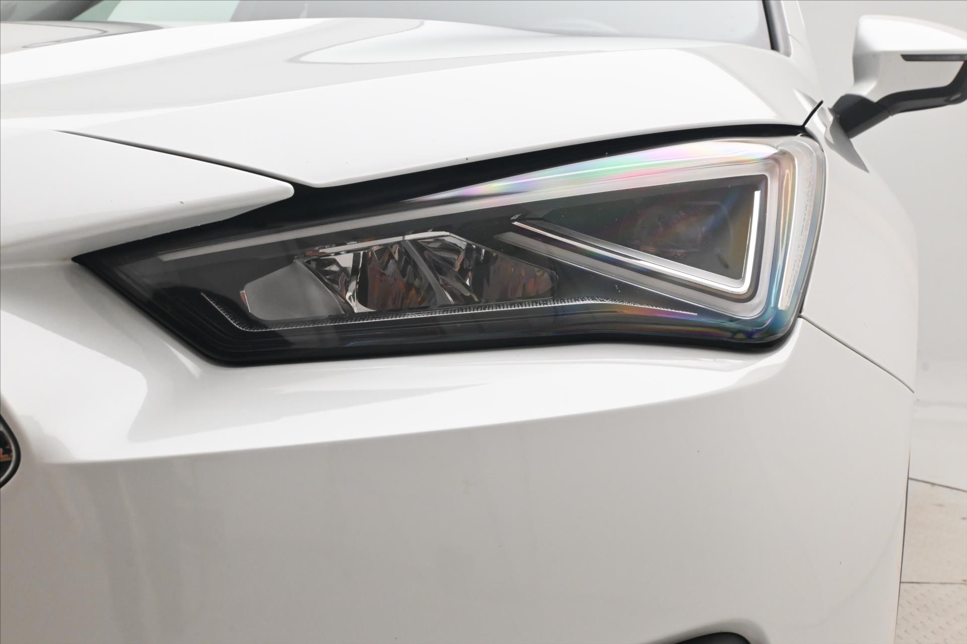 Hlavní fotografie vozu Seat Tarraco 1,4 TSI 180kW e-Hybrid Xcellence DSG Záruka až 5 let (32)