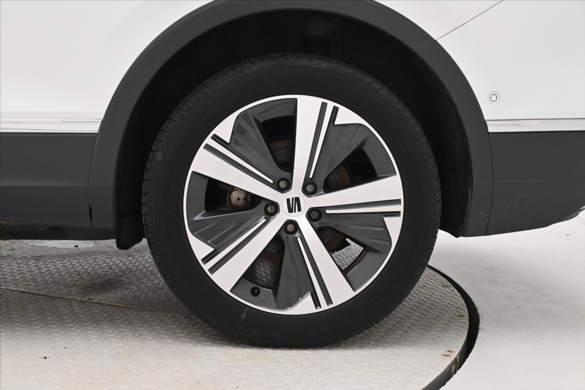 Hlavní fotografie vozu Seat Tarraco 1,4 TSI 180kW e-Hybrid Xcellence DSG Záruka až 5 let (34)