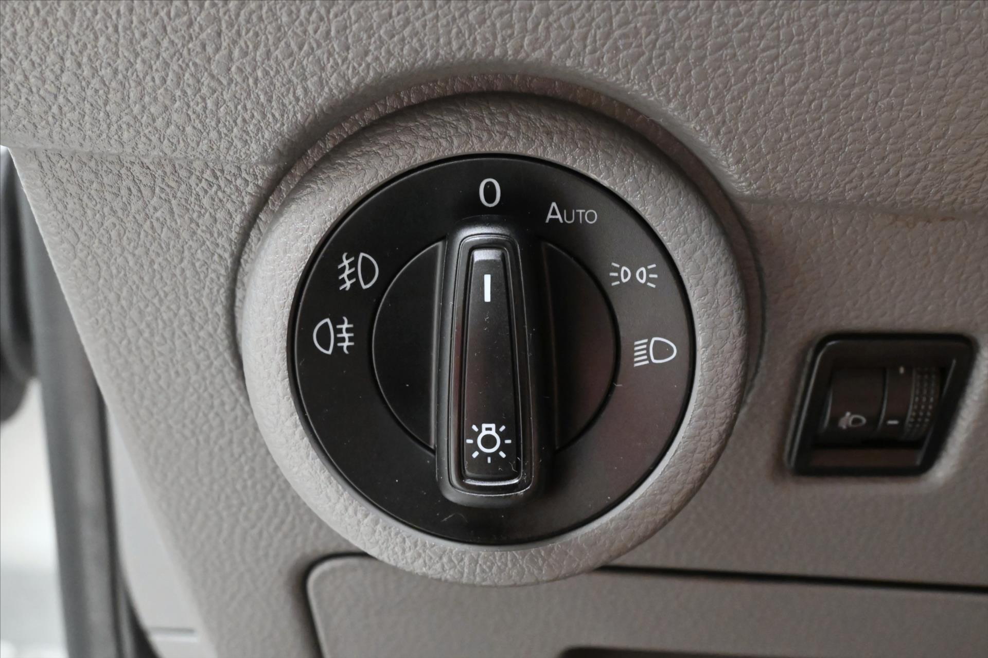 Hlavní fotografie vozu Volkswagen Transporter 2,0 TDI 110 kW AC Manuál Navi Záruka až 5 let (26)