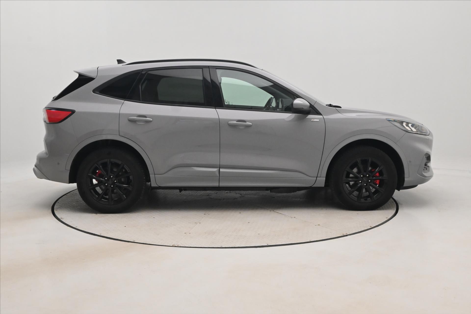 Main photo of the car Ford Kug 2.5 PHEV 165kW ST-LINE Warranty up to 5 years (4)