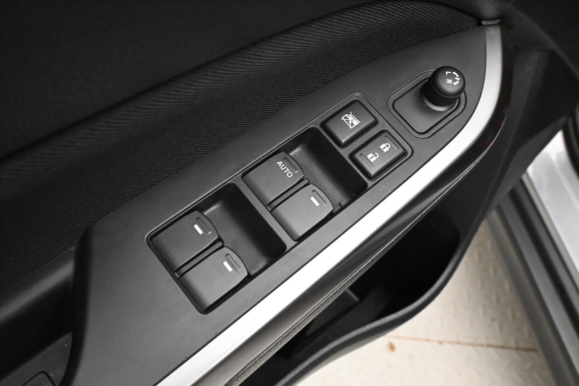 Main photo of the car Suzuki Vitara 1.4 HYBRID 95kW Active Warranty up to 5 years (24)