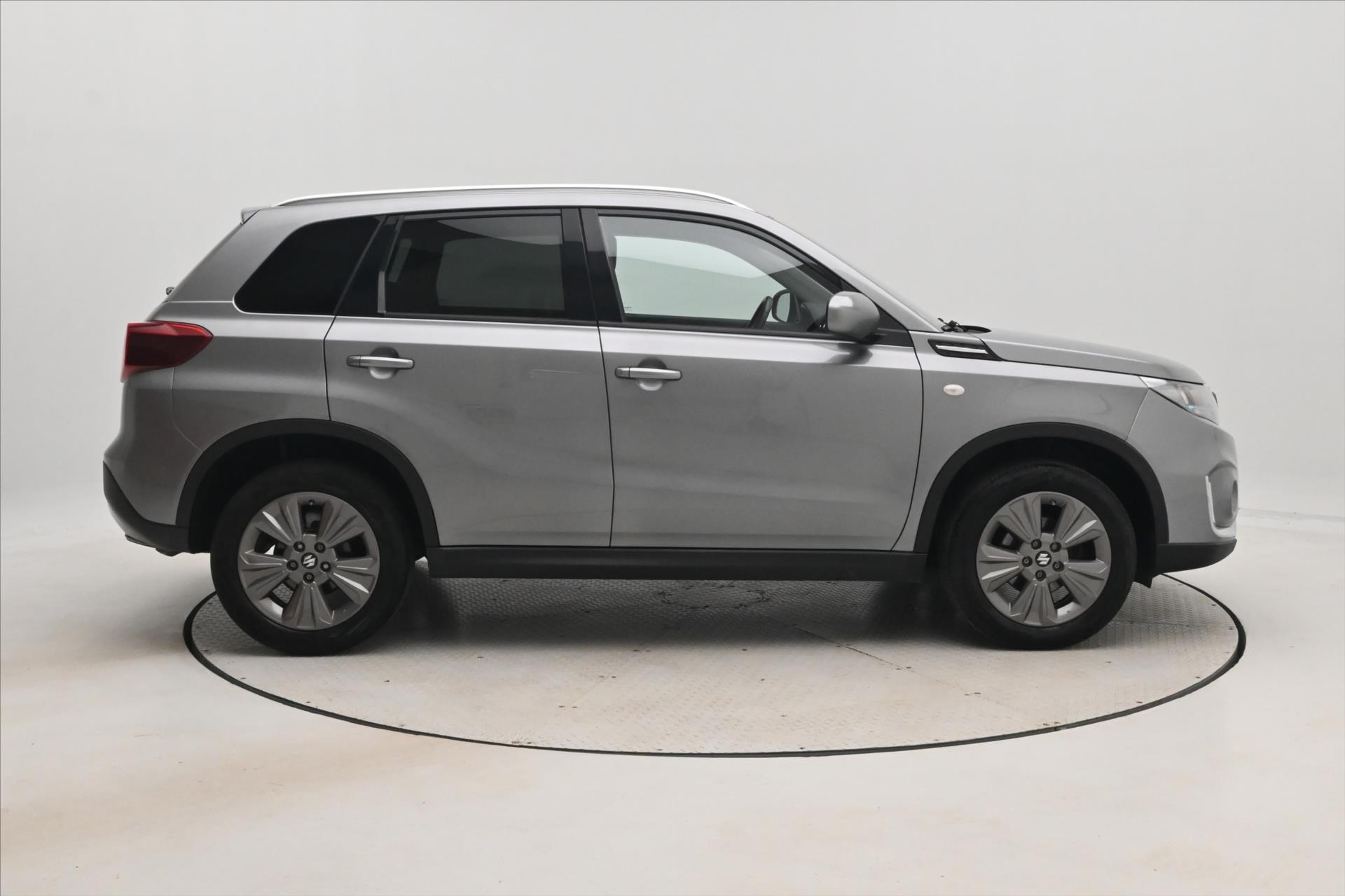 Main photo of the car Suzuki Vitara 1.4 HYBRID 95kW Active Warranty up to 5 years (4)