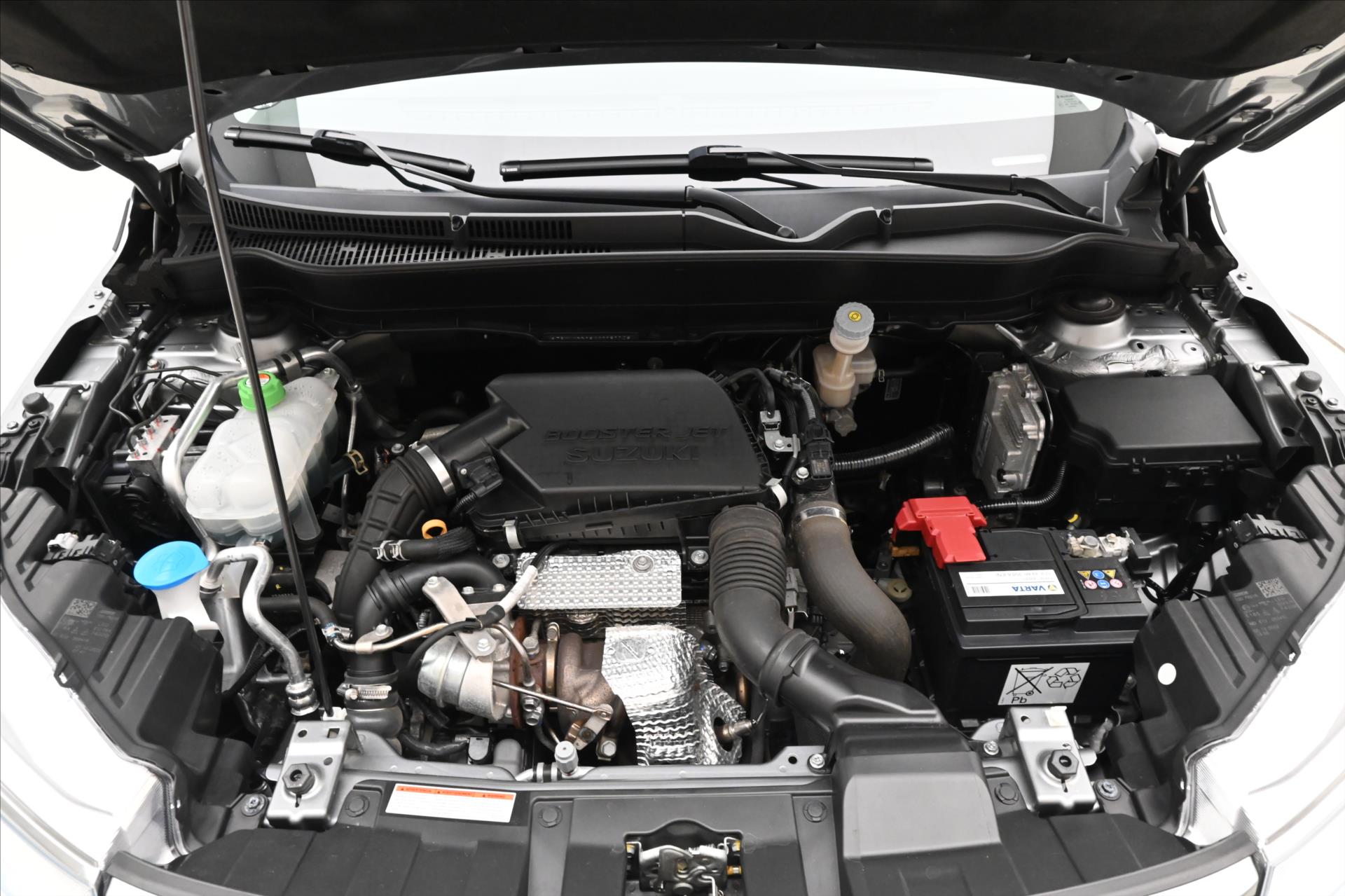 Main photo of the car Suzuki Vitara 1.4 HYBRID 95kW Active Warranty up to 5 years (9)
