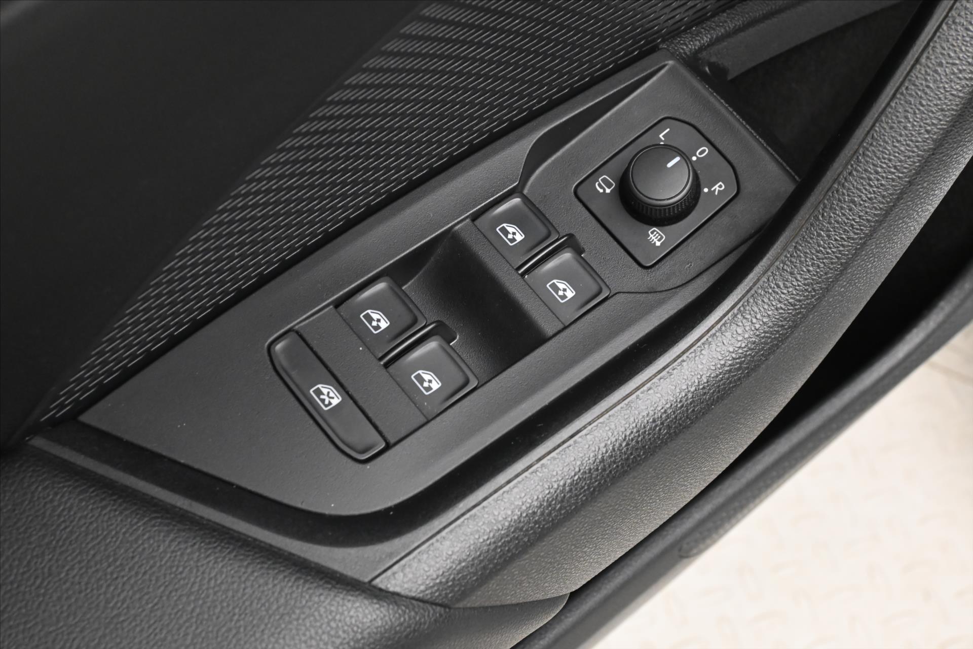 Hlavní fotografie vozu Škoda Octavia 2,0 TDI 85kW Style Záruka až 5 let (27)