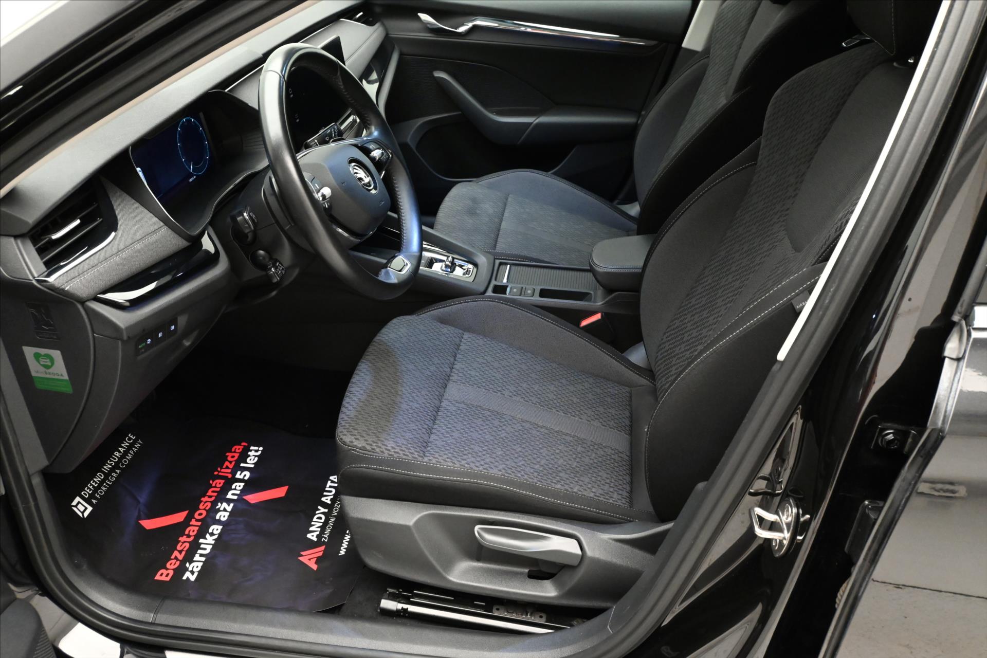 Hlavní fotografie vozu Škoda Octavia 2,0 TDI 110kW DSG Style Záruka až 5 let (13)