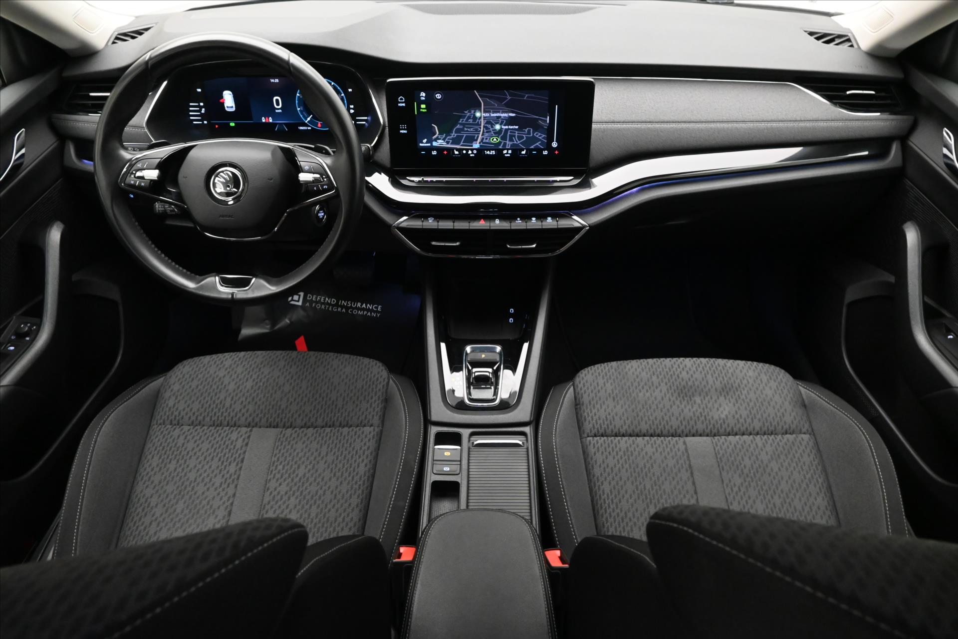 Hlavní fotografie vozu Škoda Octavia 2,0 TDI 110kW DSG Style Záruka až 5 let (15)