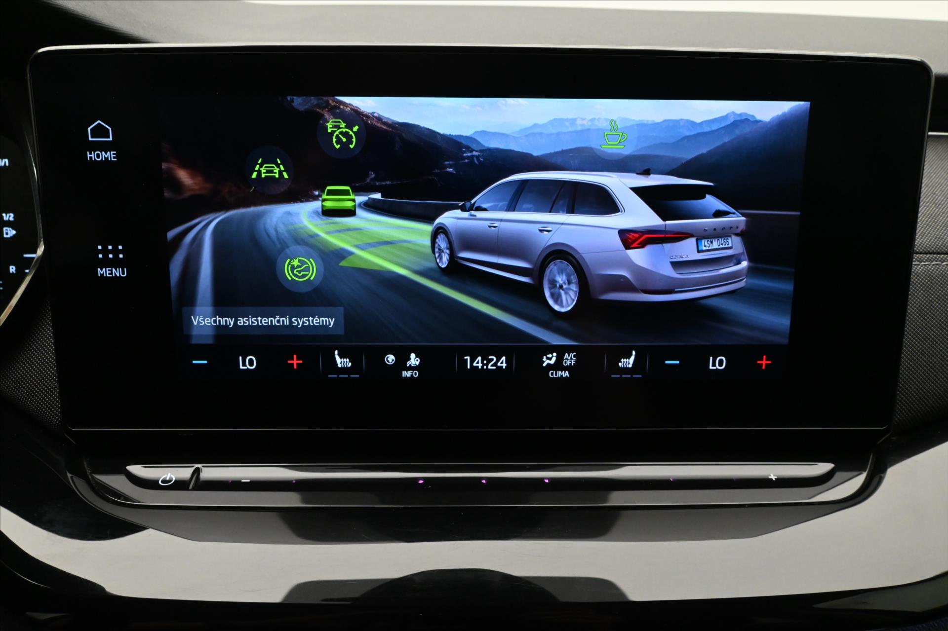 Hlavní fotografie vozu Škoda Octavia 2,0 TDI 110kW DSG Style Záruka až 5 let (19)