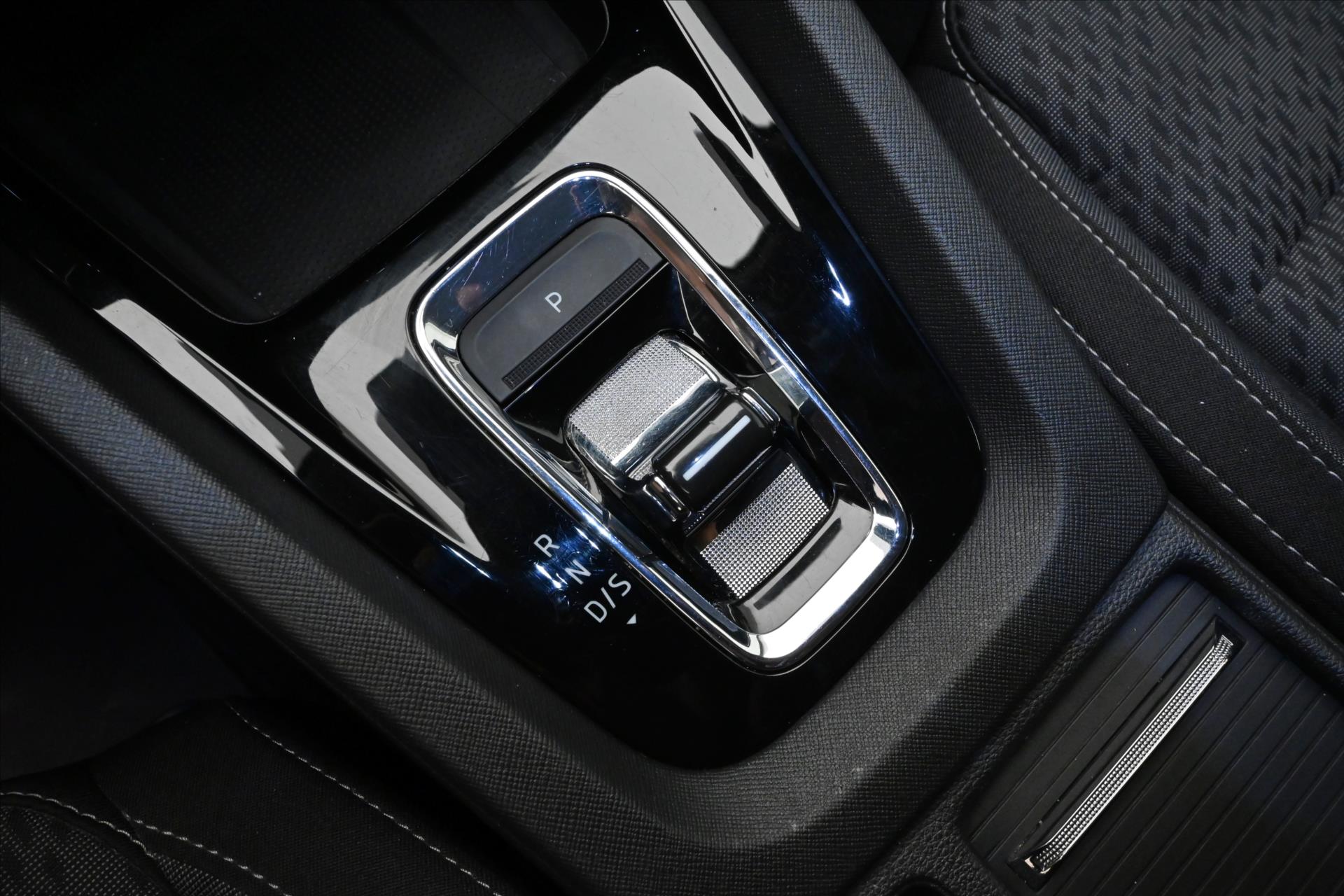 Hlavní fotografie vozu Škoda Octavia 2,0 TDI 110kW DSG Style Záruka až 5 let (23)