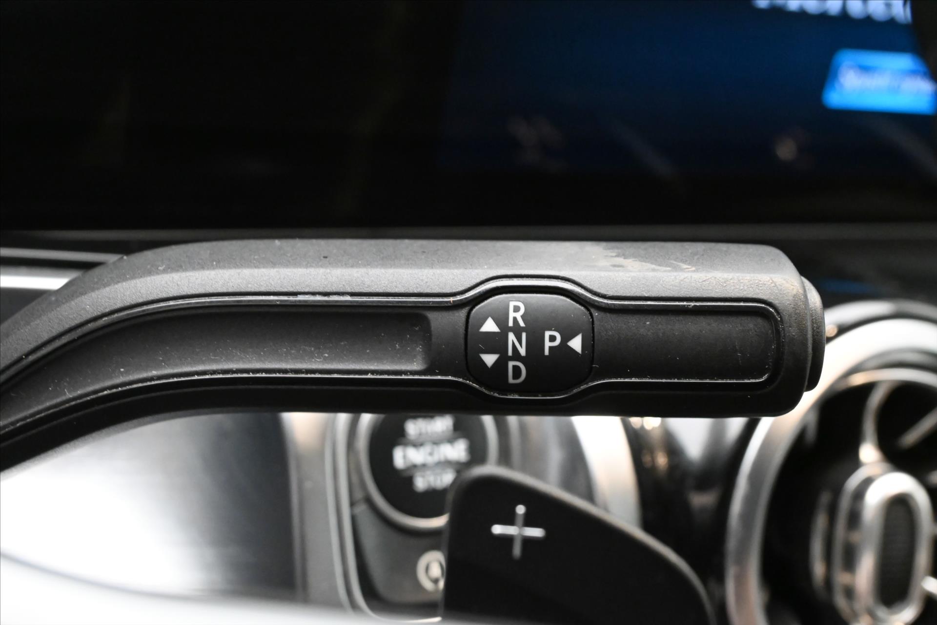 Hlavní fotografie vozu Mercedes-Benz GLB 2,0 220d 140 kW 4MATIC Záruka až 5 let (21)