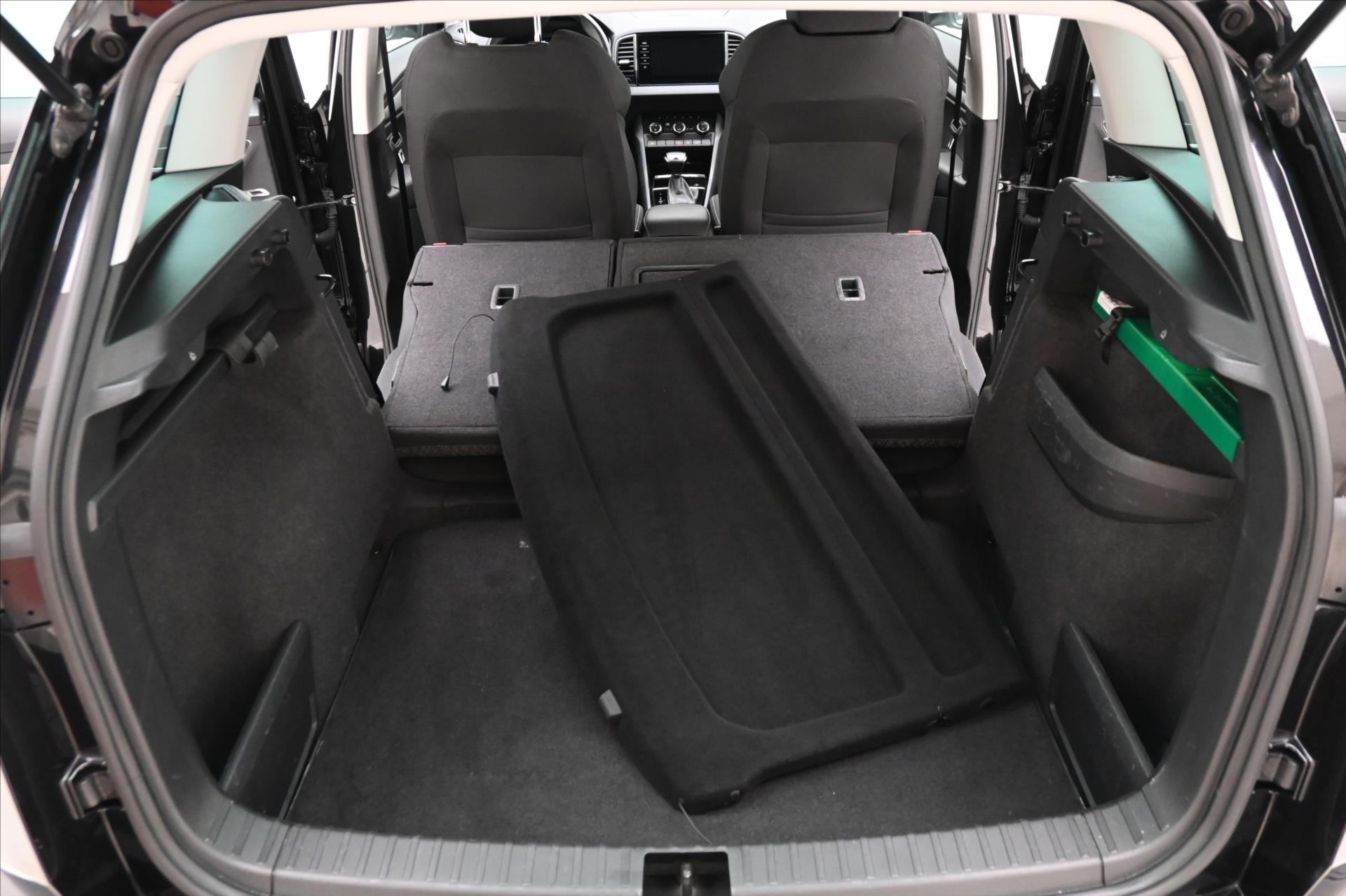 Hlavní fotografie vozu Škoda Karoq 1,5 TSI 110 kW STYLE Záruka až 5 let (11)