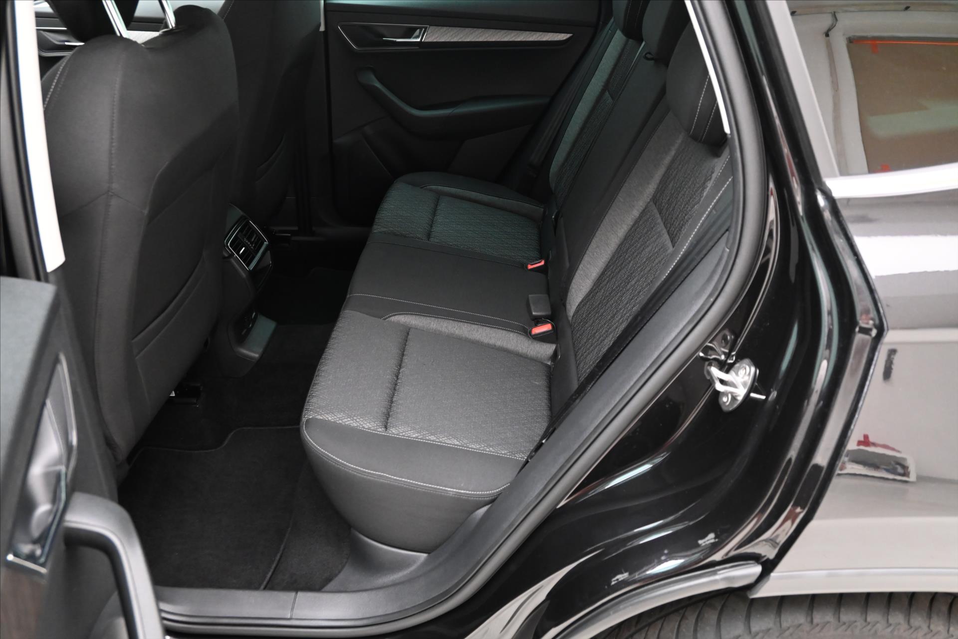 Hlavní fotografie vozu Škoda Karoq 1,5 TSI 110 kW STYLE Záruka až 5 let (14)