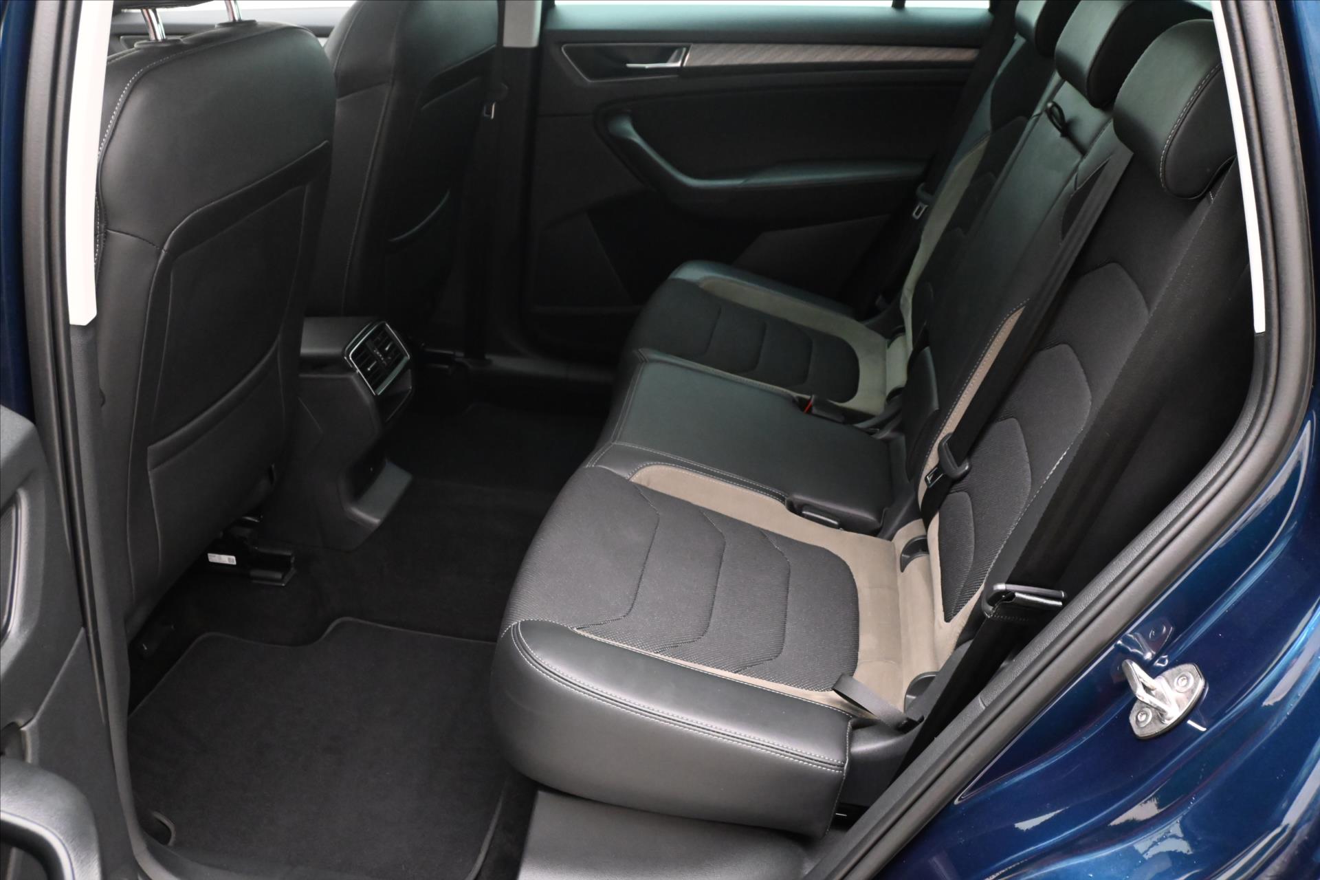 Hlavní fotografie vozu Škoda Kodiaq 2,0 TDI 140kW DSG 4x4 Style Záruka až 5 let (14)