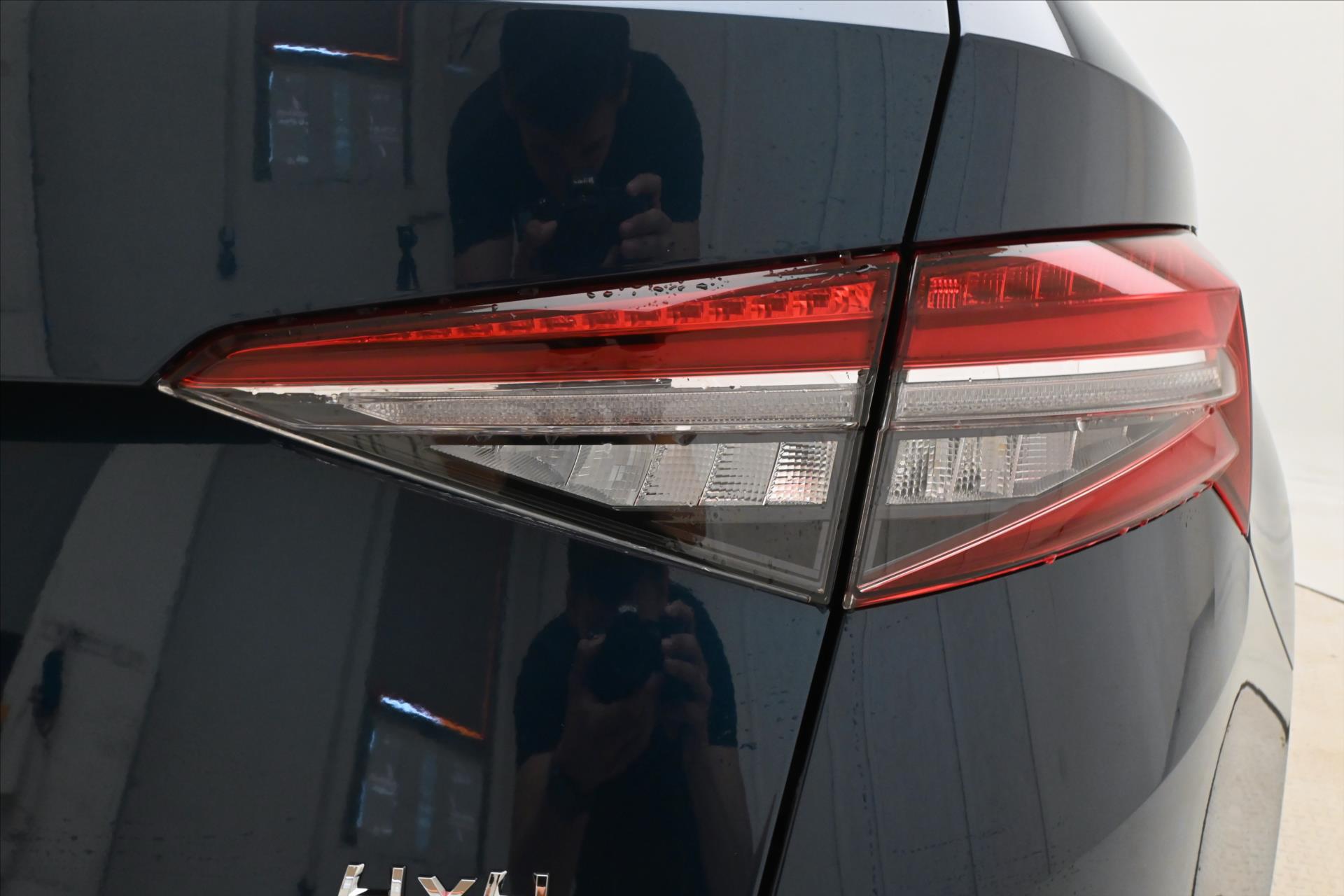 Hlavní fotografie vozu Škoda Kodiaq 2,0 TSI 140kW DSG 4x4 Style Záruka až 5 let (32)