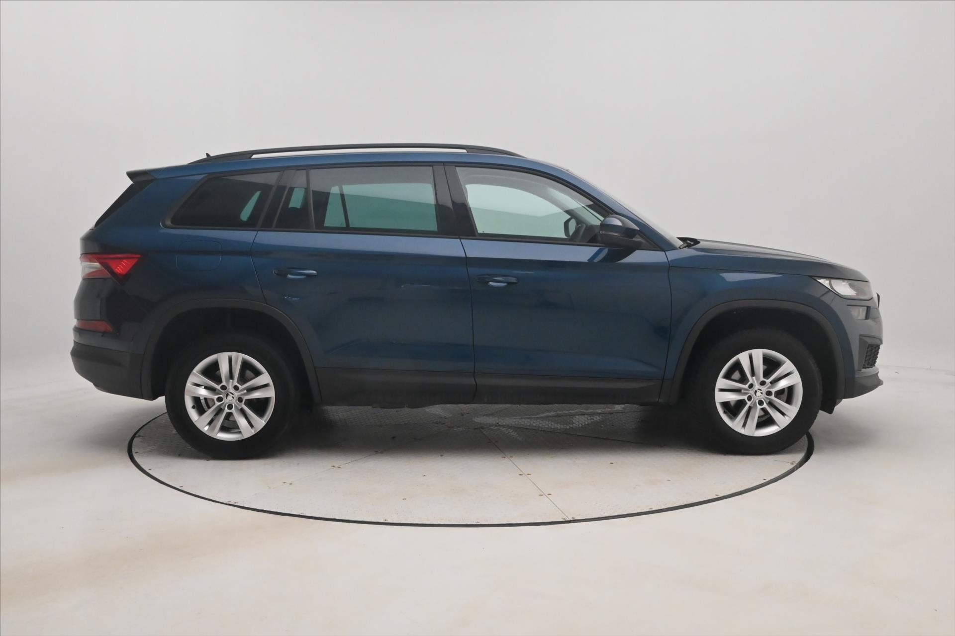 Hlavní fotografie vozu Škoda Kodiaq 2,0 TDI 110kW DSG NAVIGACE Záruka až 5 let (5)