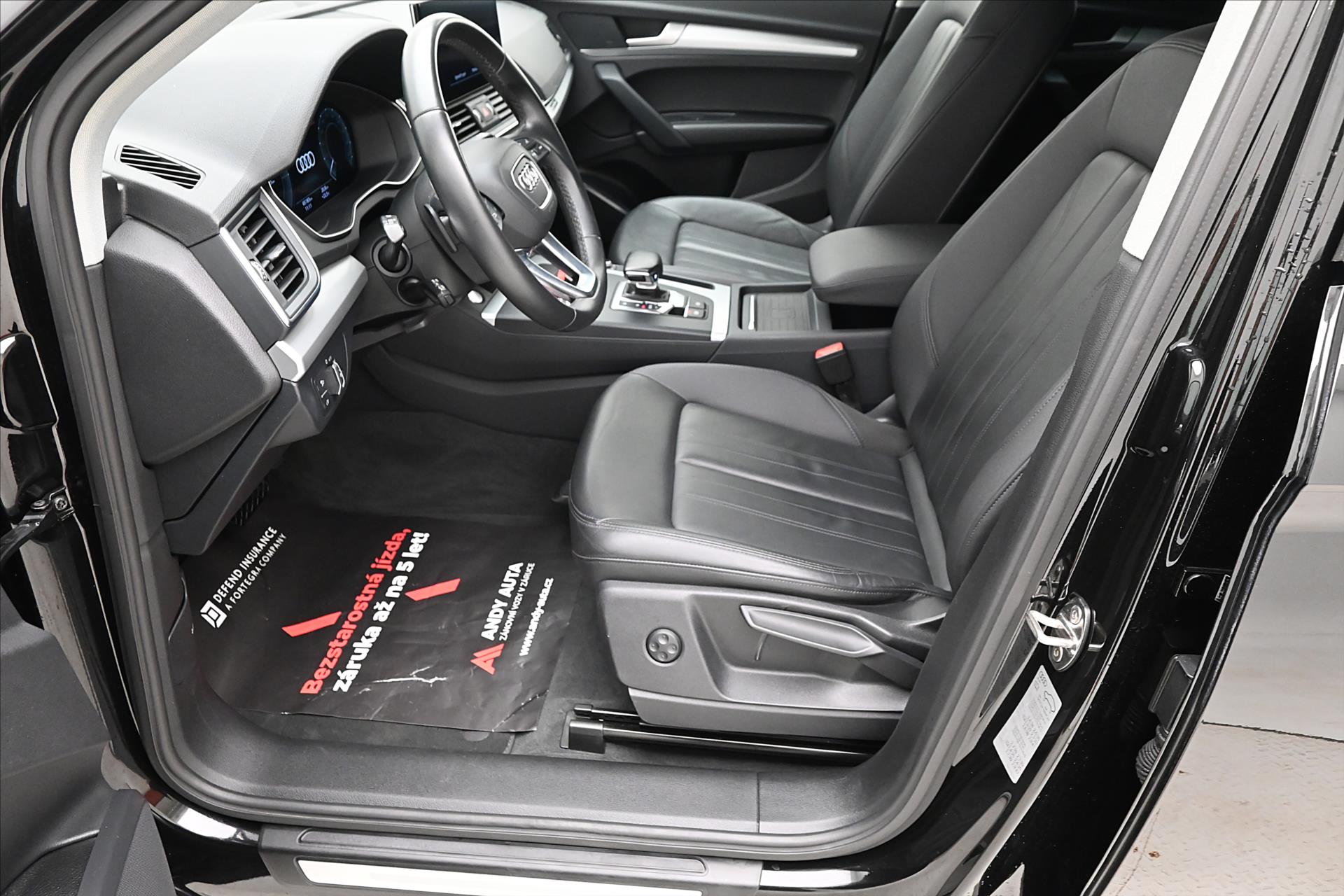Main photo of the car Audi Q5 2.0 50TFSIe 195kW 4x4 S-Tronic Sportback Warranty up to 5 l (14)