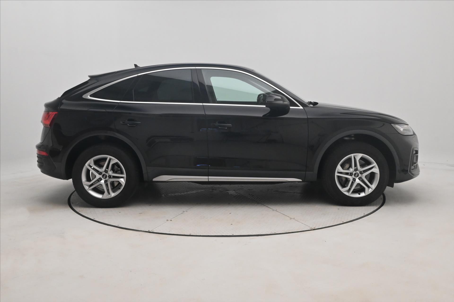 Main photo of the car Audi Q5 2.0 50TFSIe 195kW 4x4 S-Tronic Sportback Warranty up to 5 l (5)