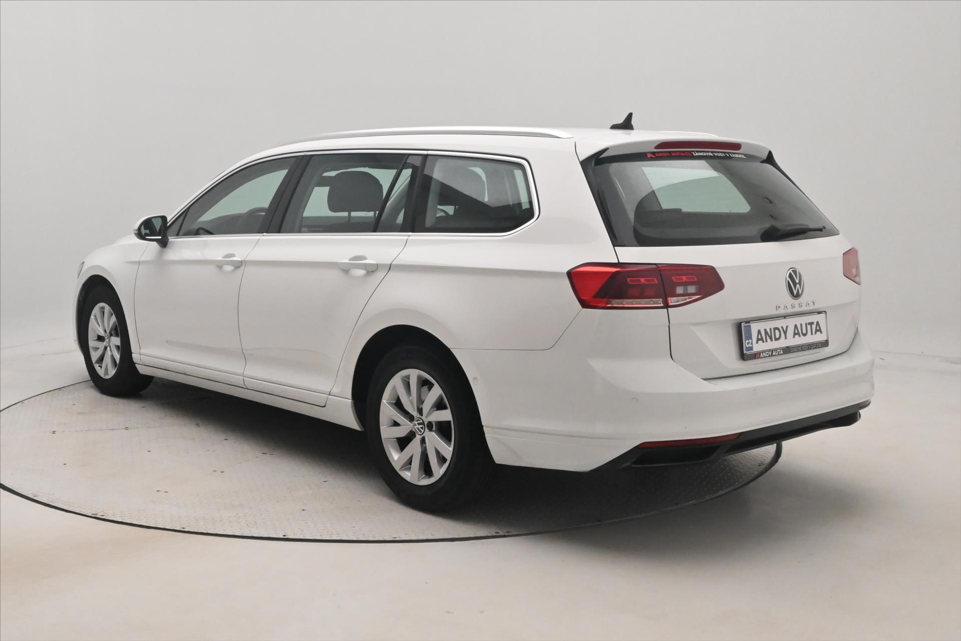 Hlavní fotografie vozu Volkswagen Passat 2,0 TDI 110kW DSG Business Záruka až 5 let (7)