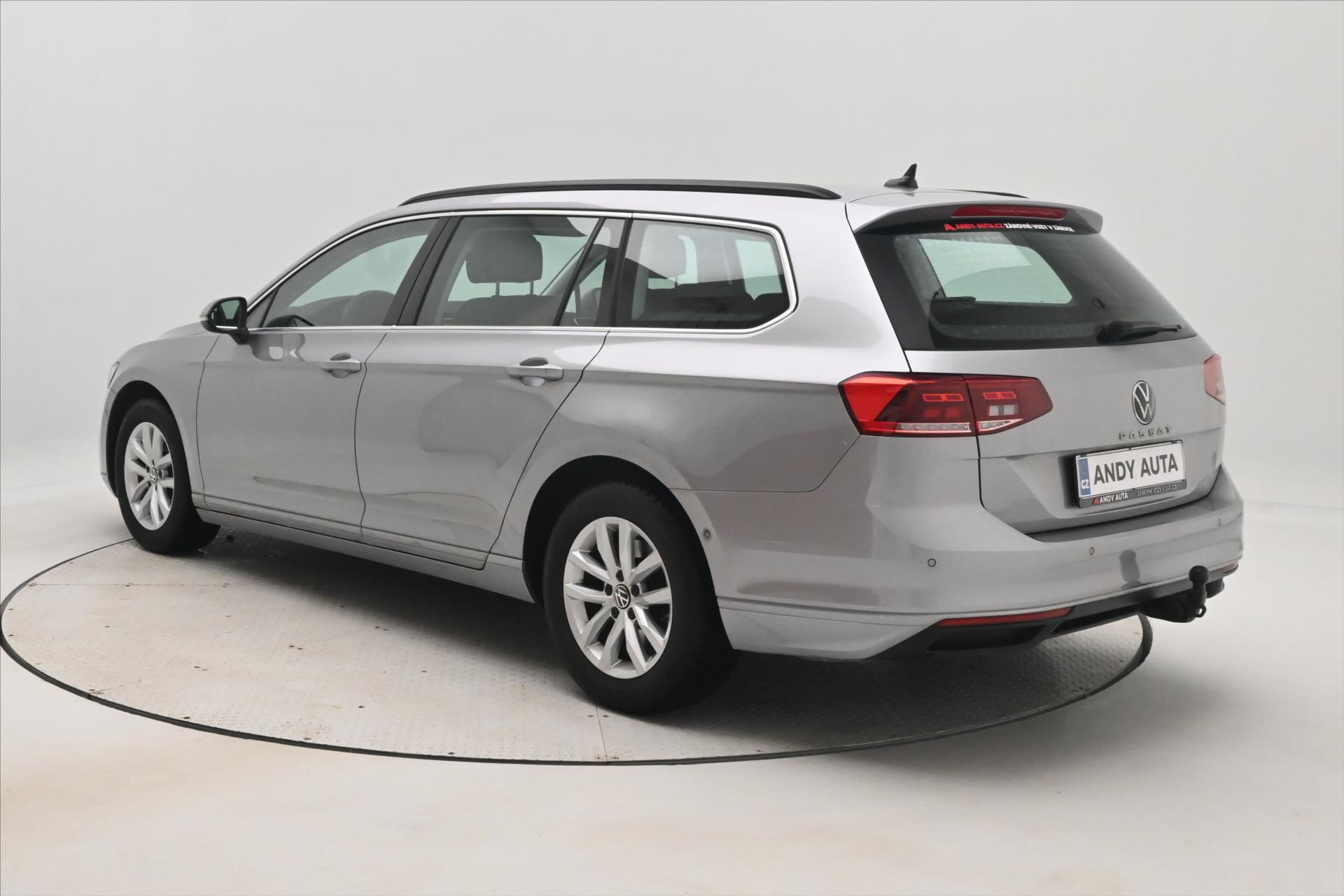 Hlavní fotografie vozu Volkswagen Passat 1,5 TSI 110 kW Business Záruka až 5 let (8)