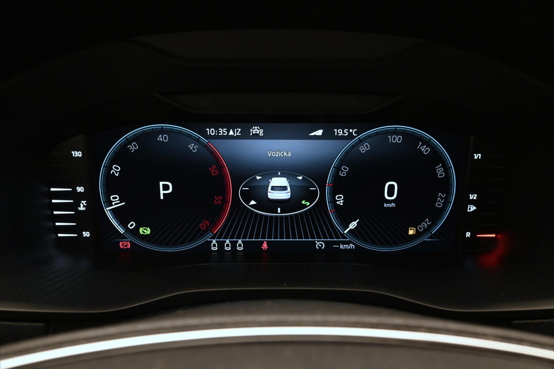 Hlavní fotografie vozu Škoda Karoq 2,0 TDI 110kW DSG Style Záruka až 5 let (17)