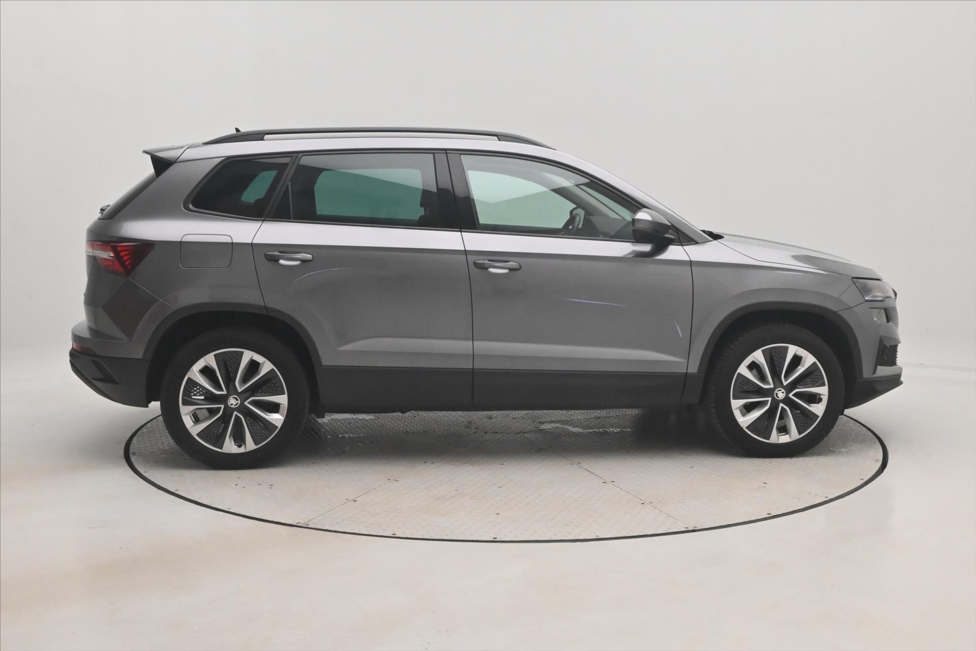Hlavní fotografie vozu Škoda Karoq 2,0 TDI 110kW DSG Style Záruka až 5 let (5)