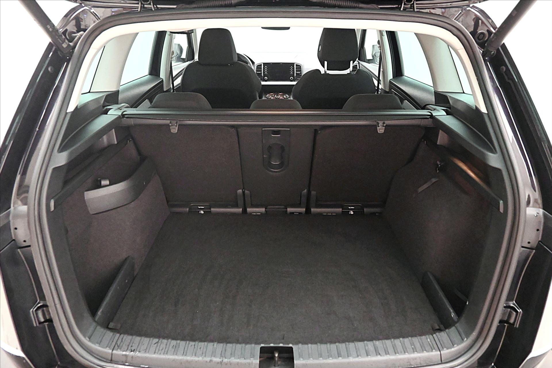 Hlavní fotografie vozu Škoda Karoq 2,0 TDI 85kW DSG Ambition Záruka až 5 let (10)