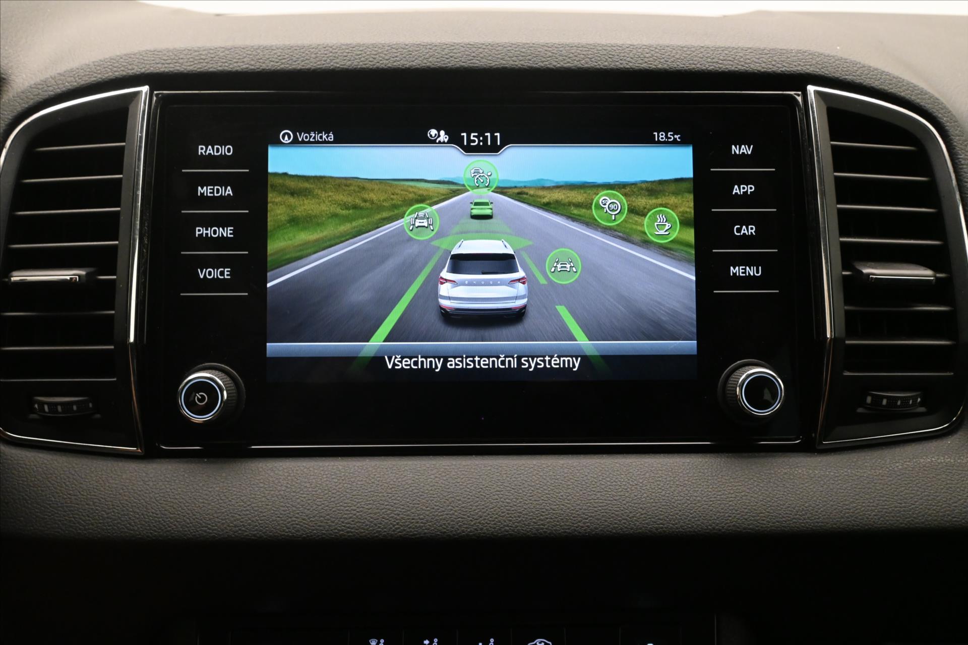 Hlavní fotografie vozu Škoda Karoq 2,0 TDI 85kW DSG Ambition Záruka až 5 let (19)