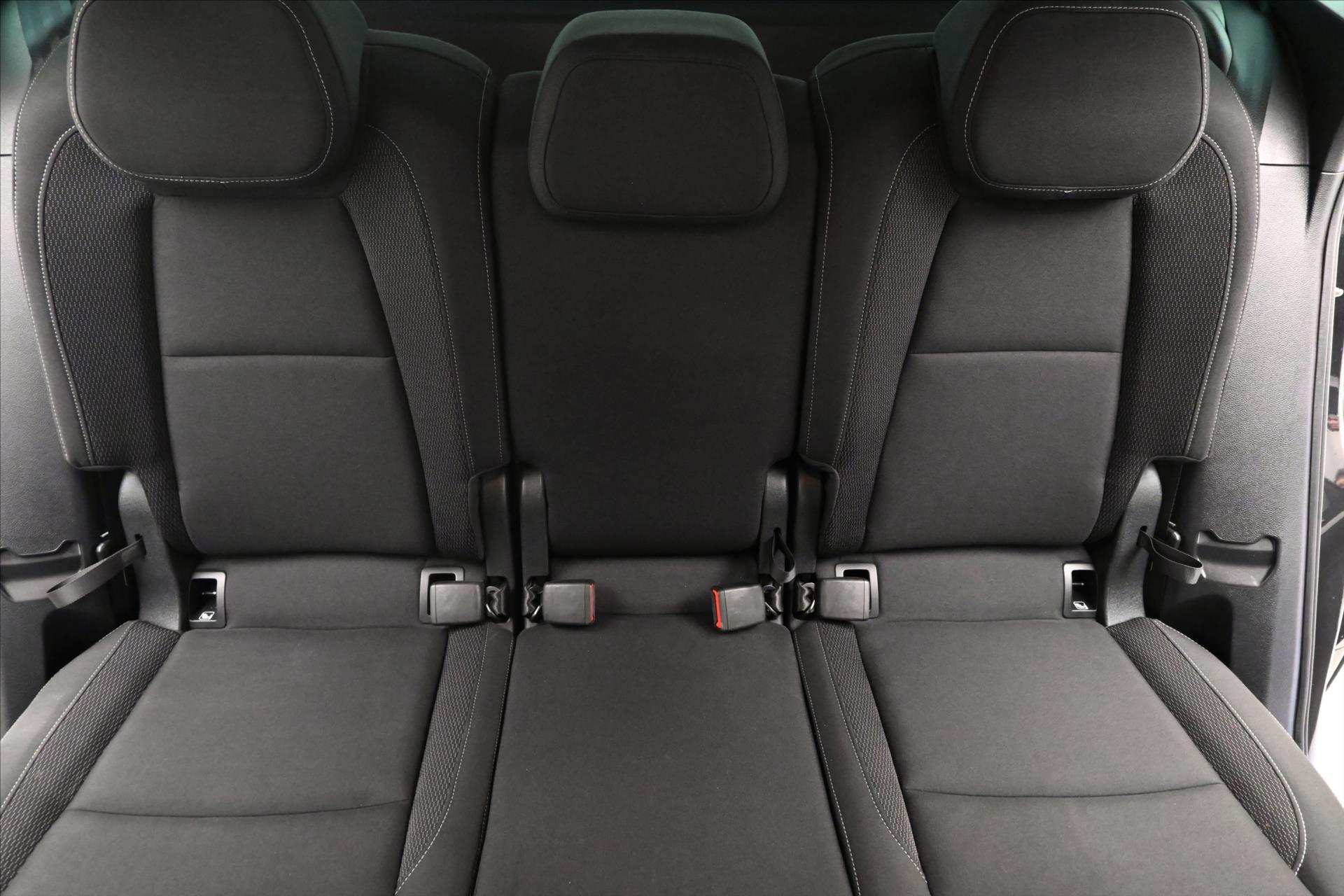 Hlavní fotografie vozu Škoda Karoq 2,0 TDI 85kW DSG Ambition Záruka až 5 let (28)