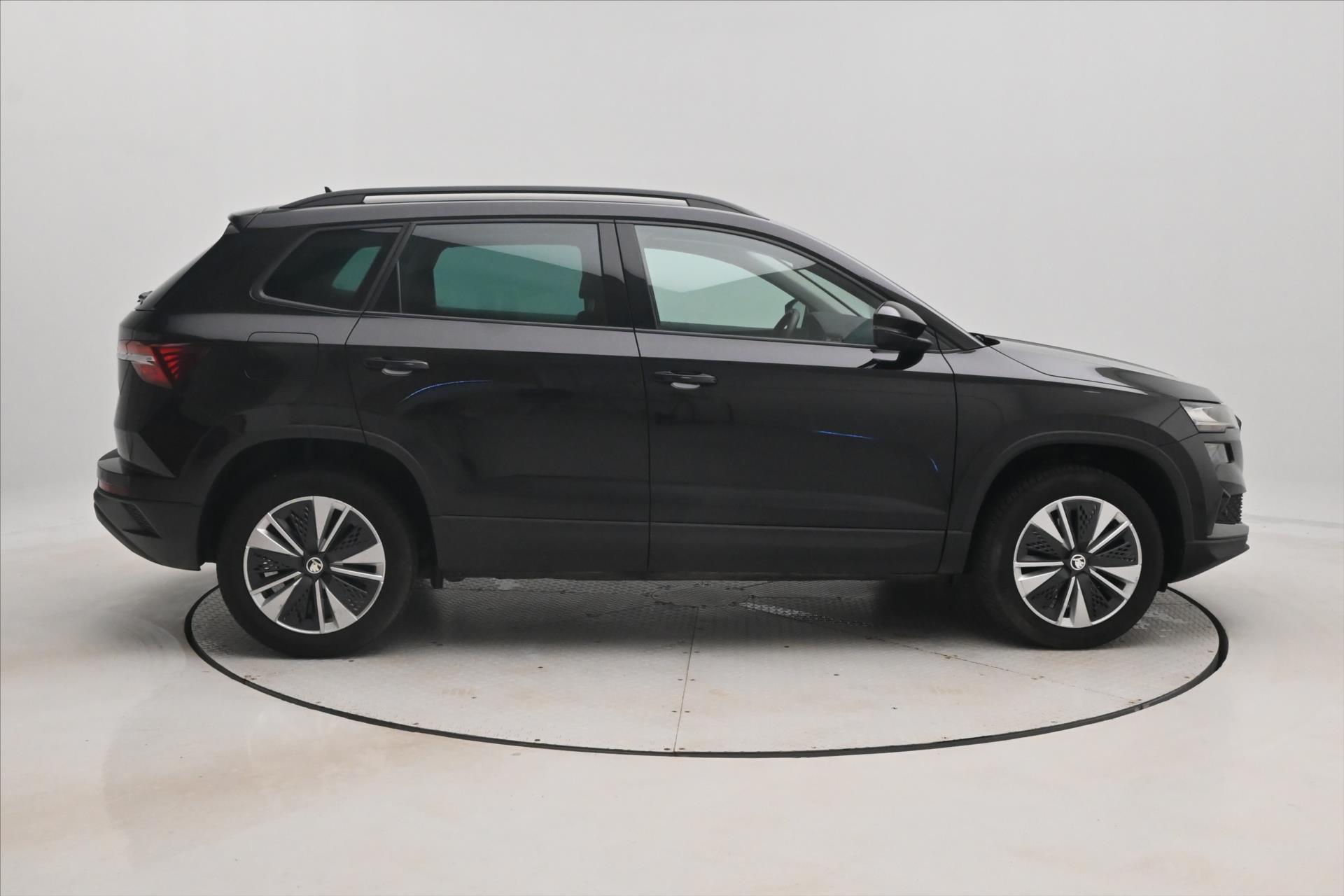 Hlavní fotografie vozu Škoda Karoq 2,0 TDI 85kW DSG Ambition Záruka až 5 let (4)
