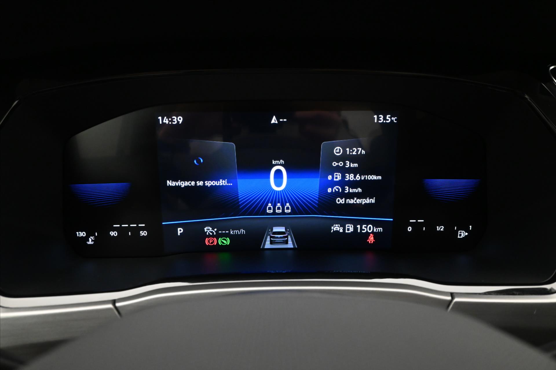 Hlavní fotografie vozu Volkswagen Touran 2,0 TDI 110kW DSG Záruka až 5 let (17)