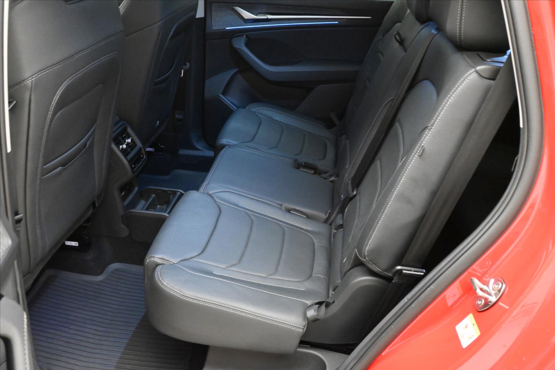 Hlavní fotografie vozu Škoda Kodiaq 2,0 TDI 142 kW DSG 4x4 7/míst Záruka až 5 let (16)