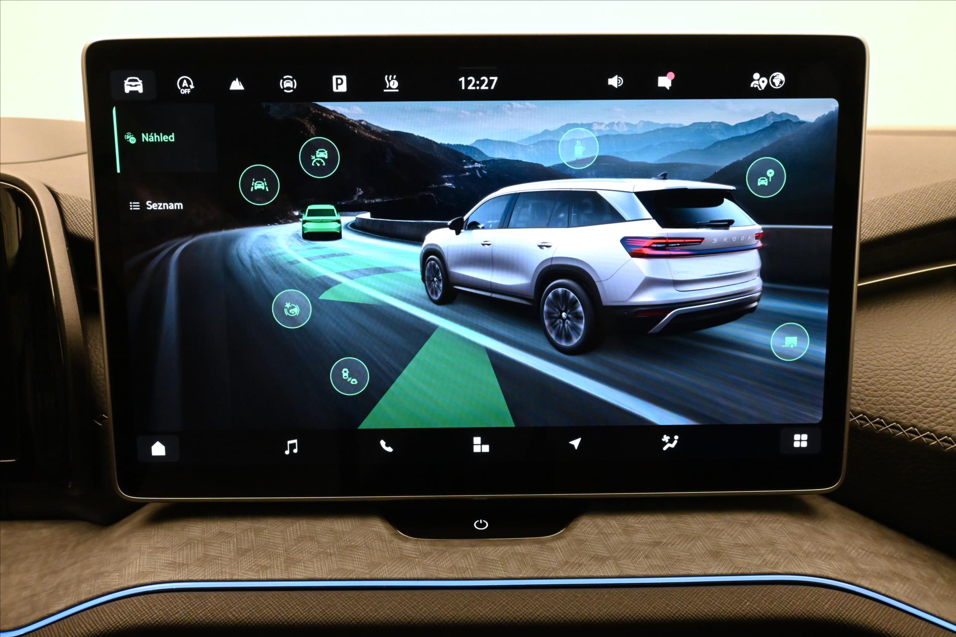 Hlavní fotografie vozu Škoda Kodiaq 2,0 TDI 142 kW DSG 4x4 7/míst Záruka až 5 let (22)