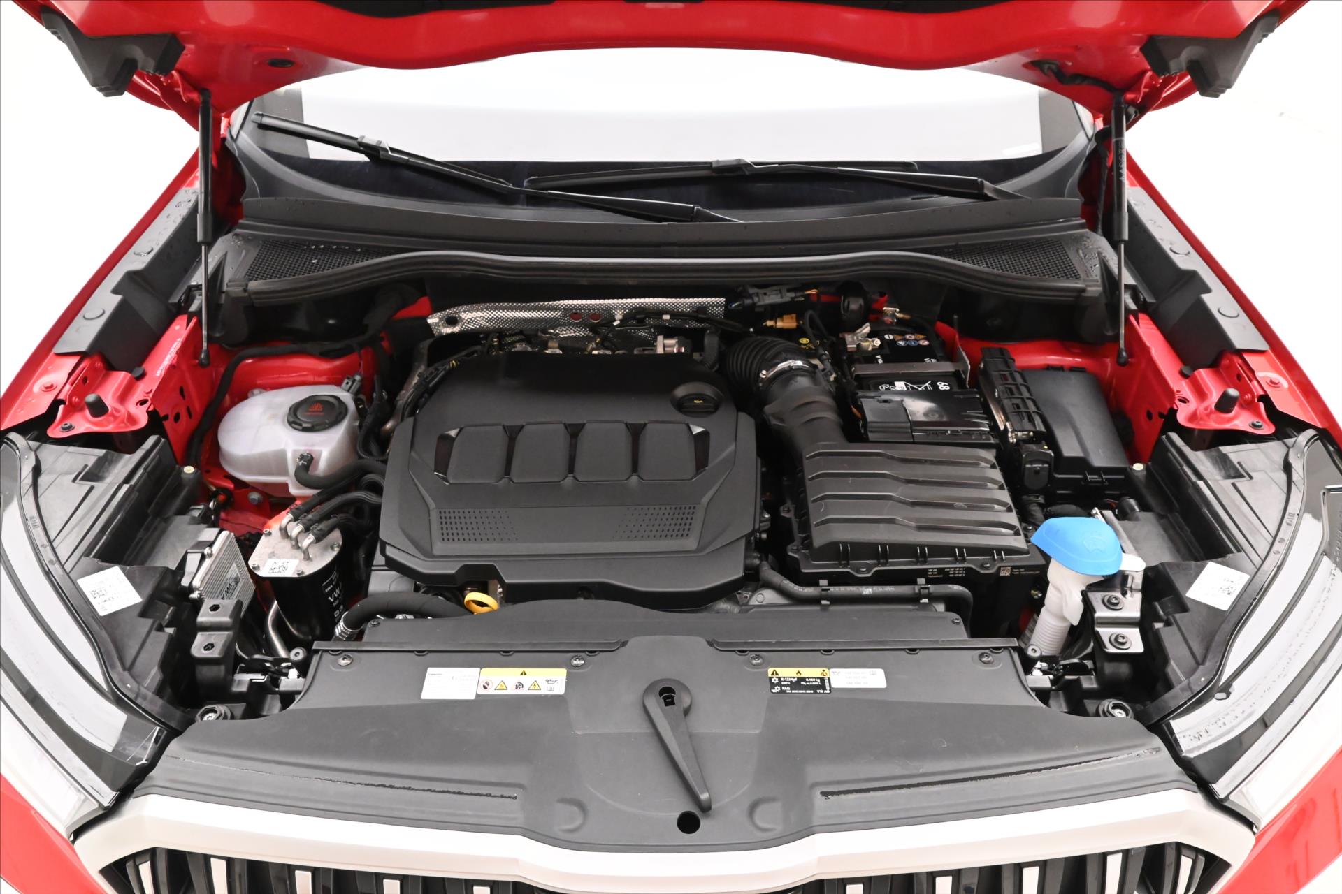 Hlavní fotografie vozu Škoda Kodiaq 2,0 TDI 142 kW DSG 4x4 7/míst Záruka až 5 let (10)