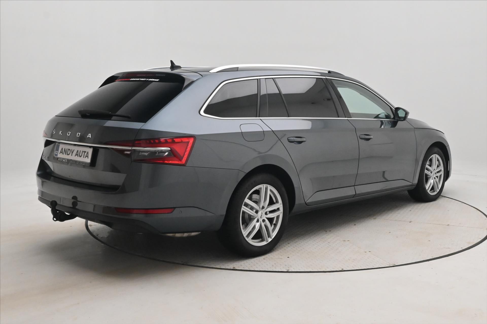 Hlavní fotografie vozu Škoda Superb 2,0 TSI 140kW DSG Style Záruka až 5 let (5)
