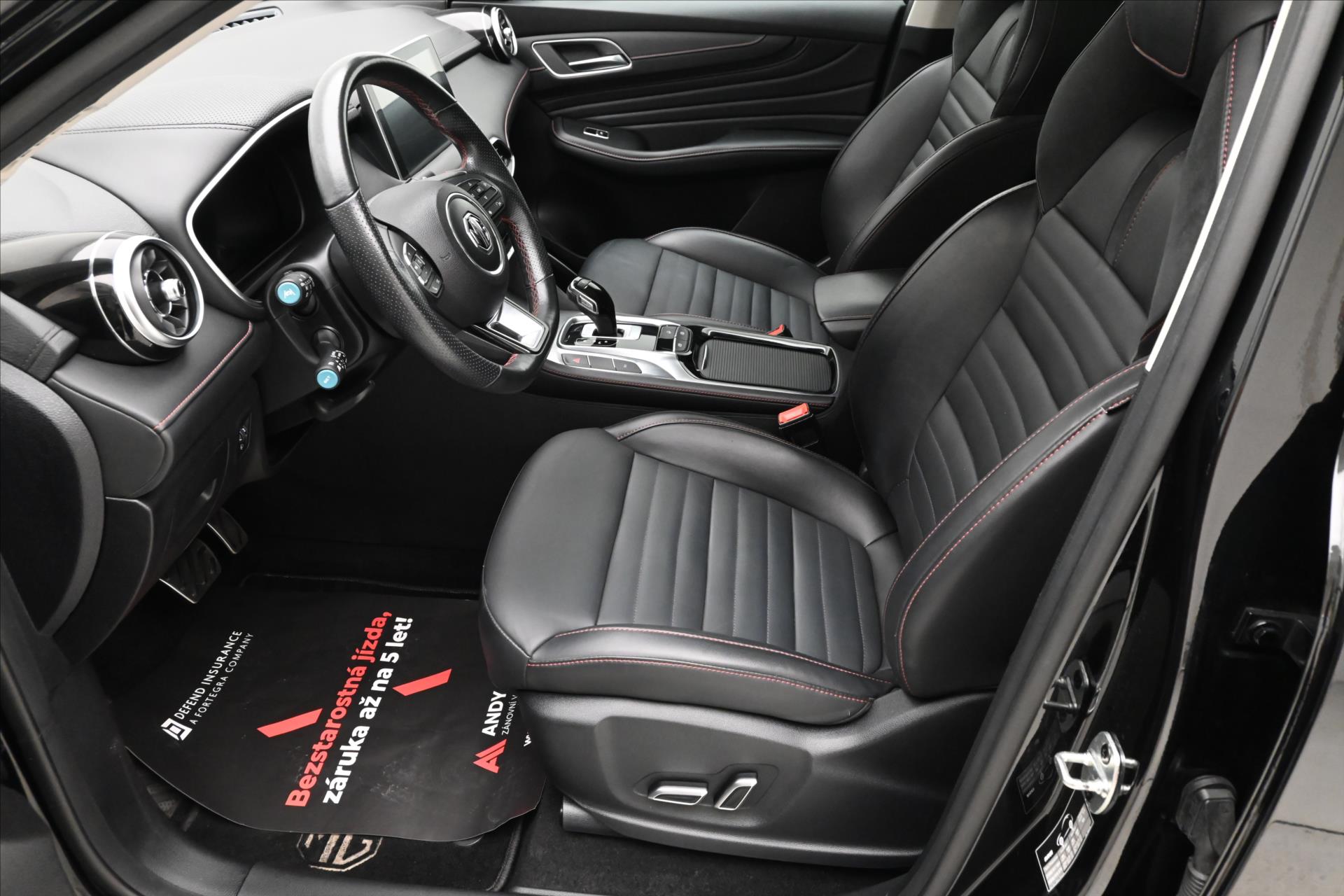 Hlavní fotografie vozu MG eHS 1,5 TGI PHEV 119 kW AT Záruka až 5 let (13)