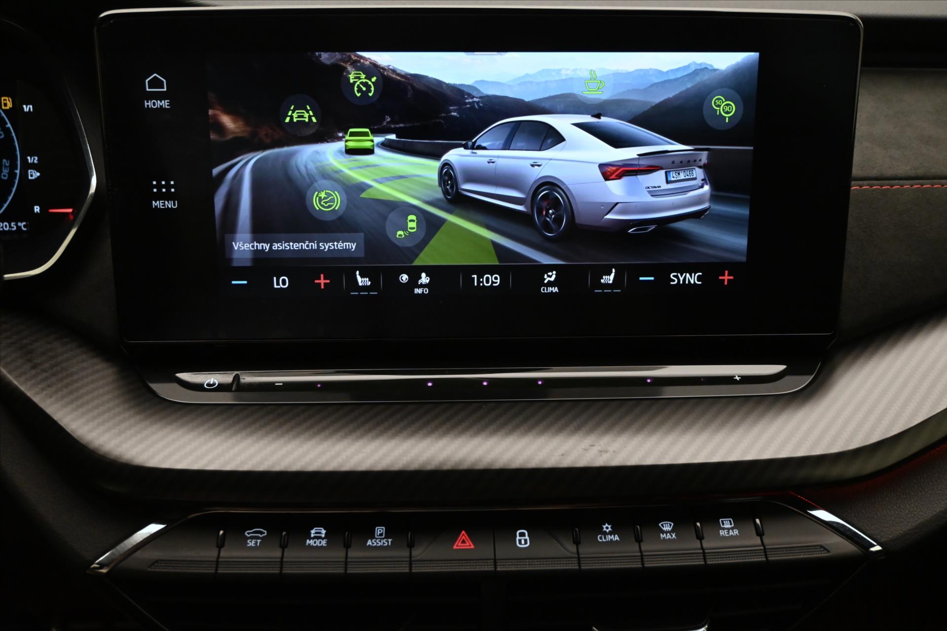 Hlavní fotografie vozu Škoda Octavia 2,0 TDI RS 147kW DSG Záruka až 5 let (19)