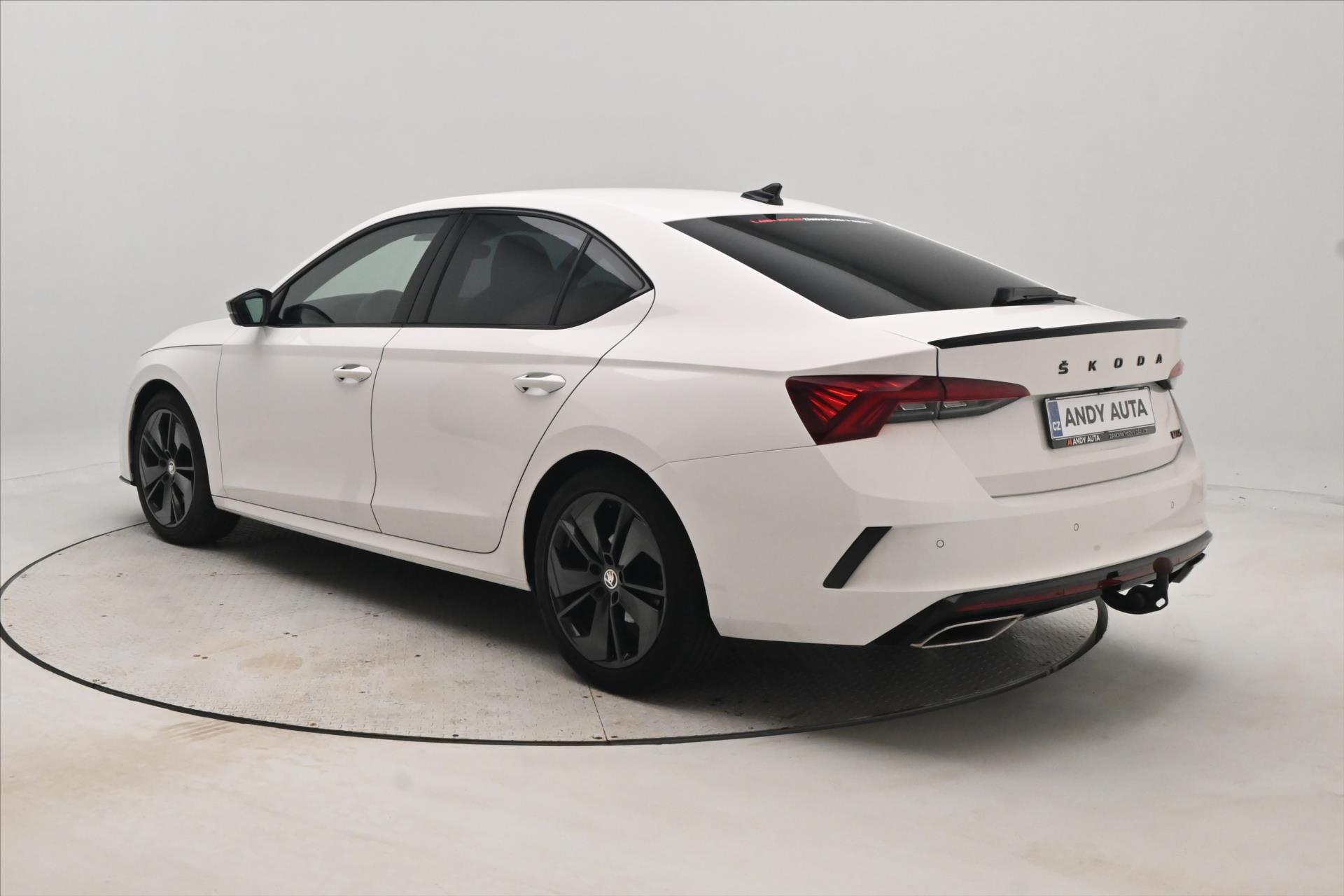 Hlavní fotografie vozu Škoda Octavia 2,0 TDI RS 147kW DSG Záruka až 5 let (7)