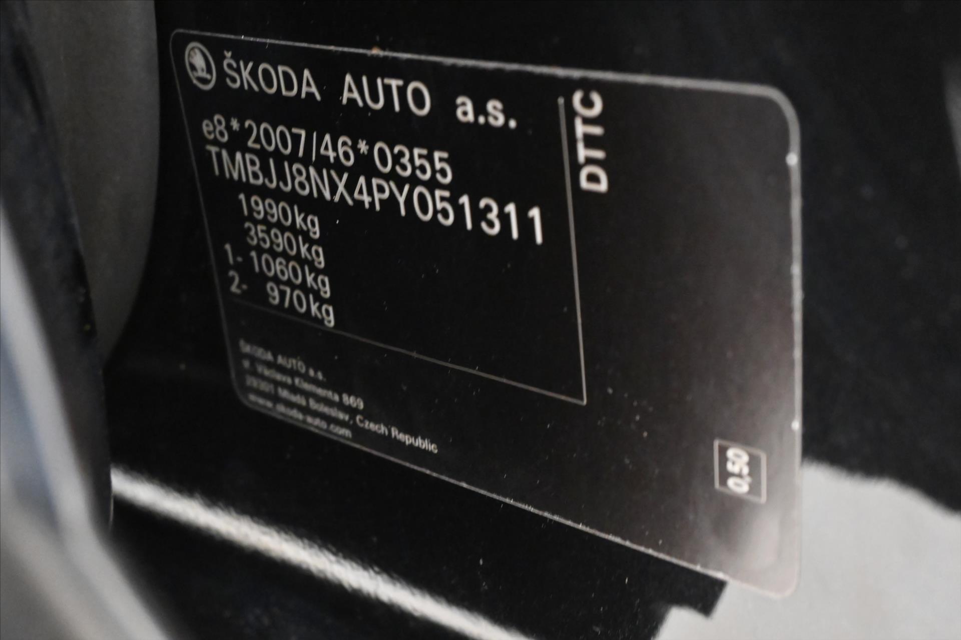Hlavní fotografie vozu Škoda Octavia 2,0 TDI 110 kW DSG Style Záruka až 5 let (12)