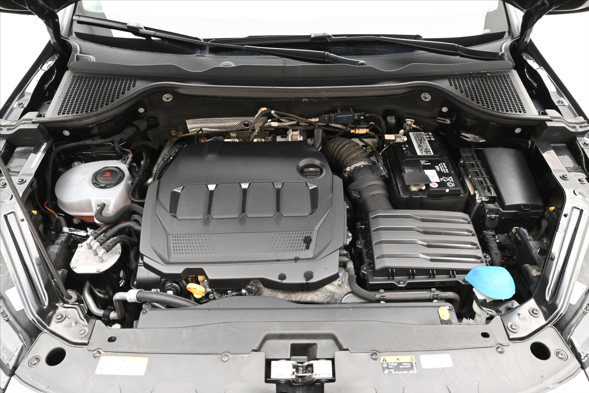 Hlavní fotografie vozu Škoda Karoq 2,0 TDI 85 kW Clever NAVI Záruka až 5 let (10)