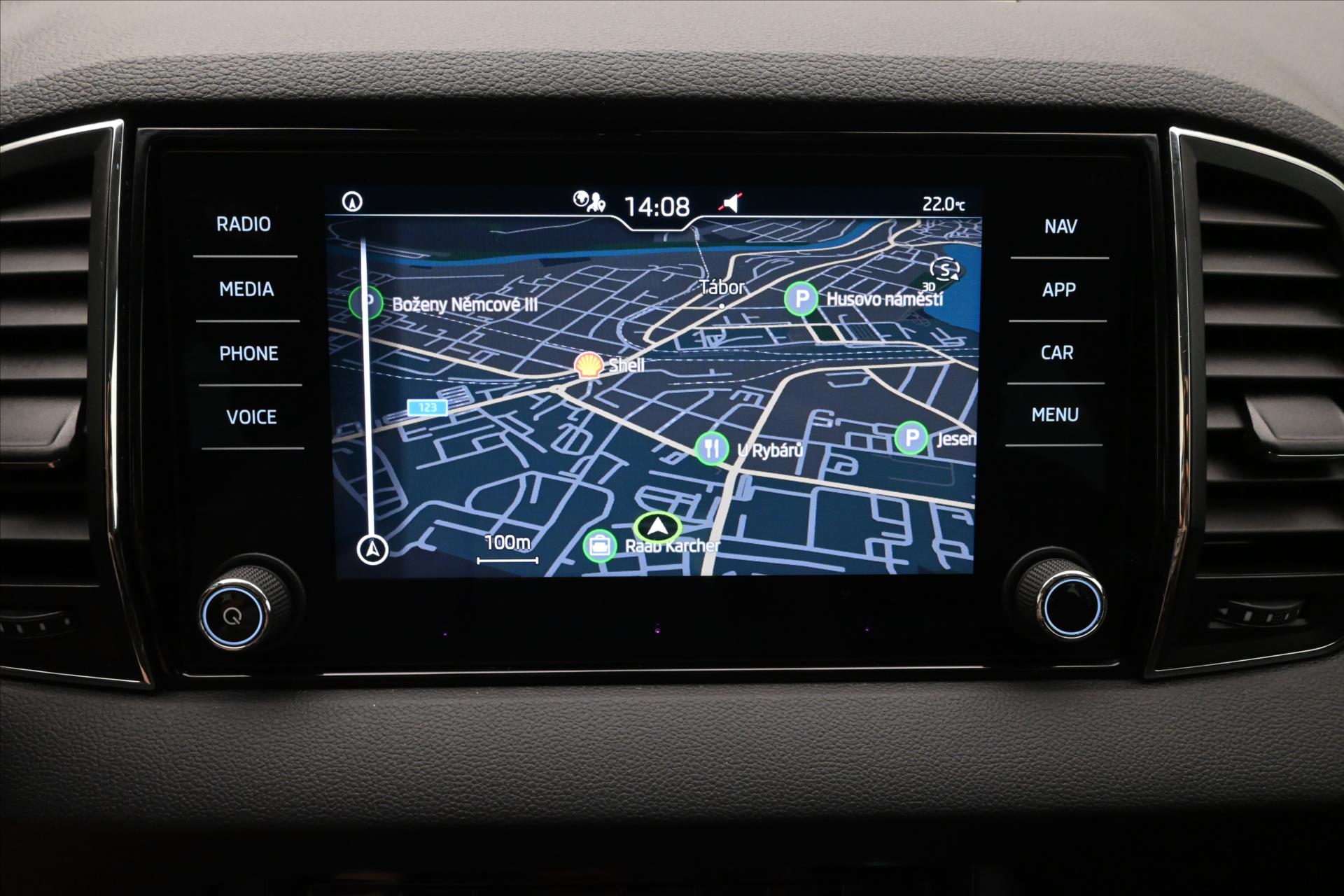 Hlavní fotografie vozu Škoda Karoq 2,0 TDI 85 kW Clever Záruka až 5 let (20)