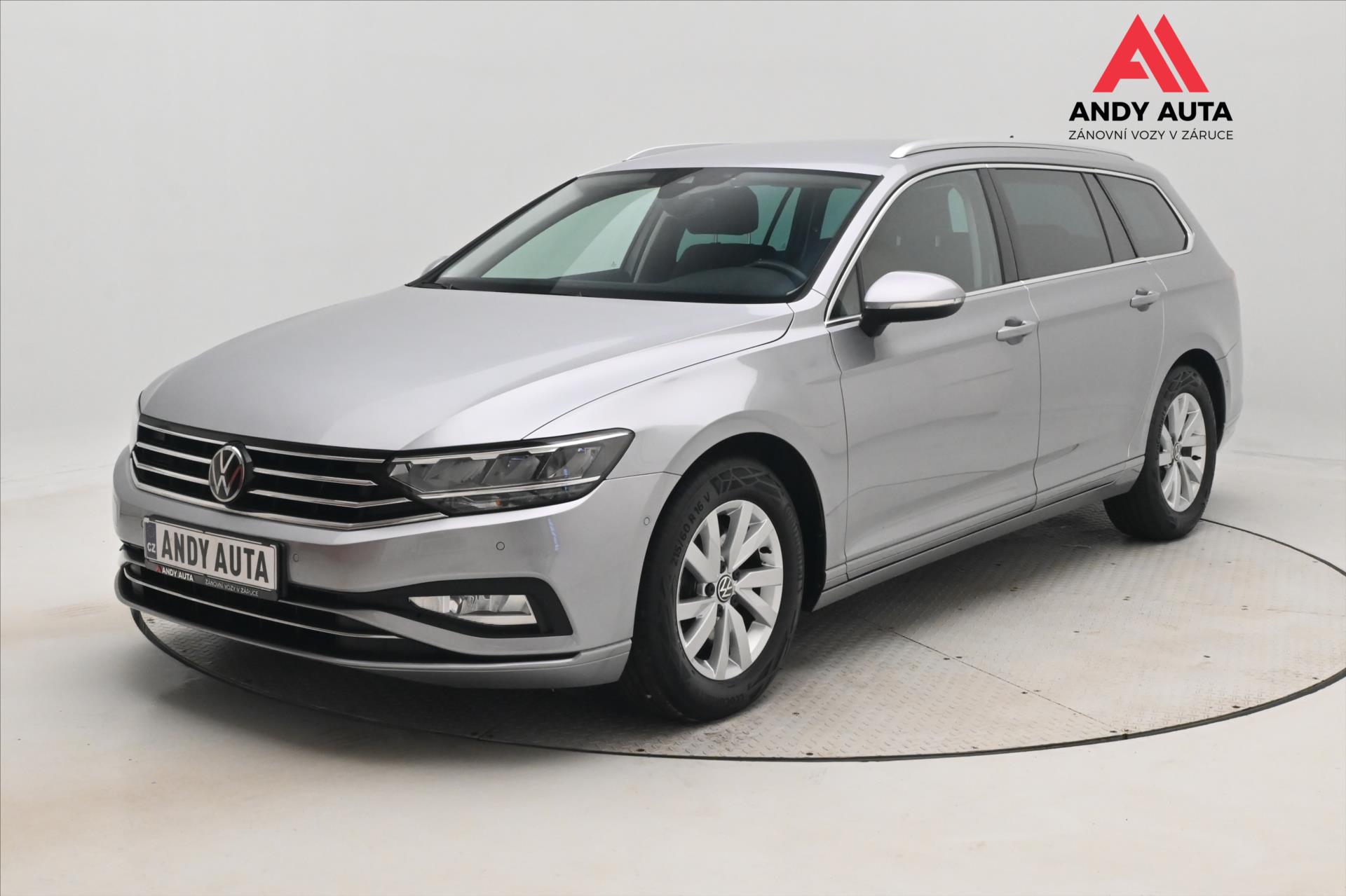 Volkswagen Passat 1,5 TSI 110 kW DSG Business Záruka až 5 let