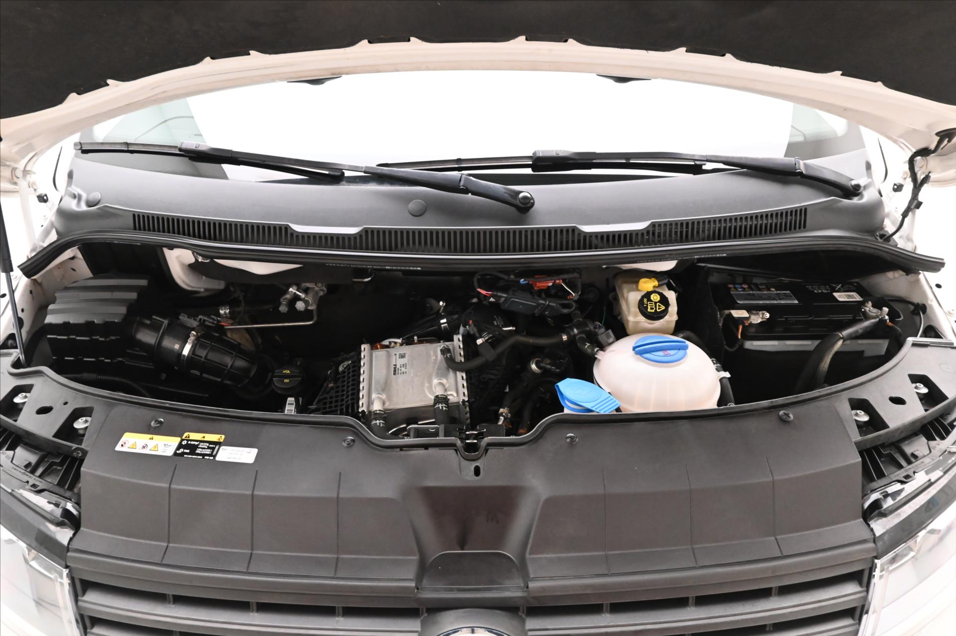 Main photo of the car Volkswagen Transporter 2.0 110kW AC DSG Navi Warranty up to 5 years (10)