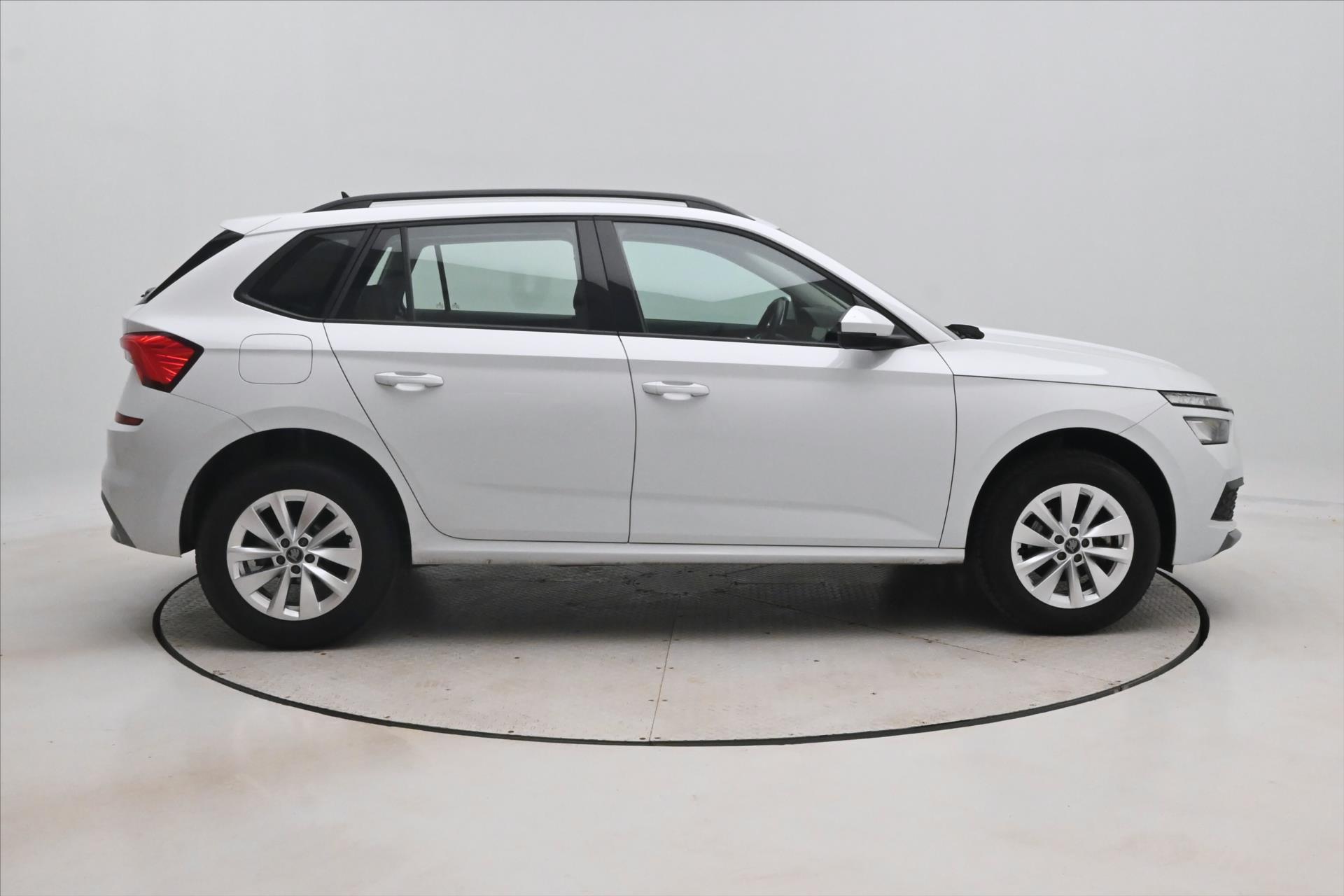 Hlavní fotografie vozu Škoda Kamiq 1,0 TSI 81kW Ambition Záruka až 5 let (4)