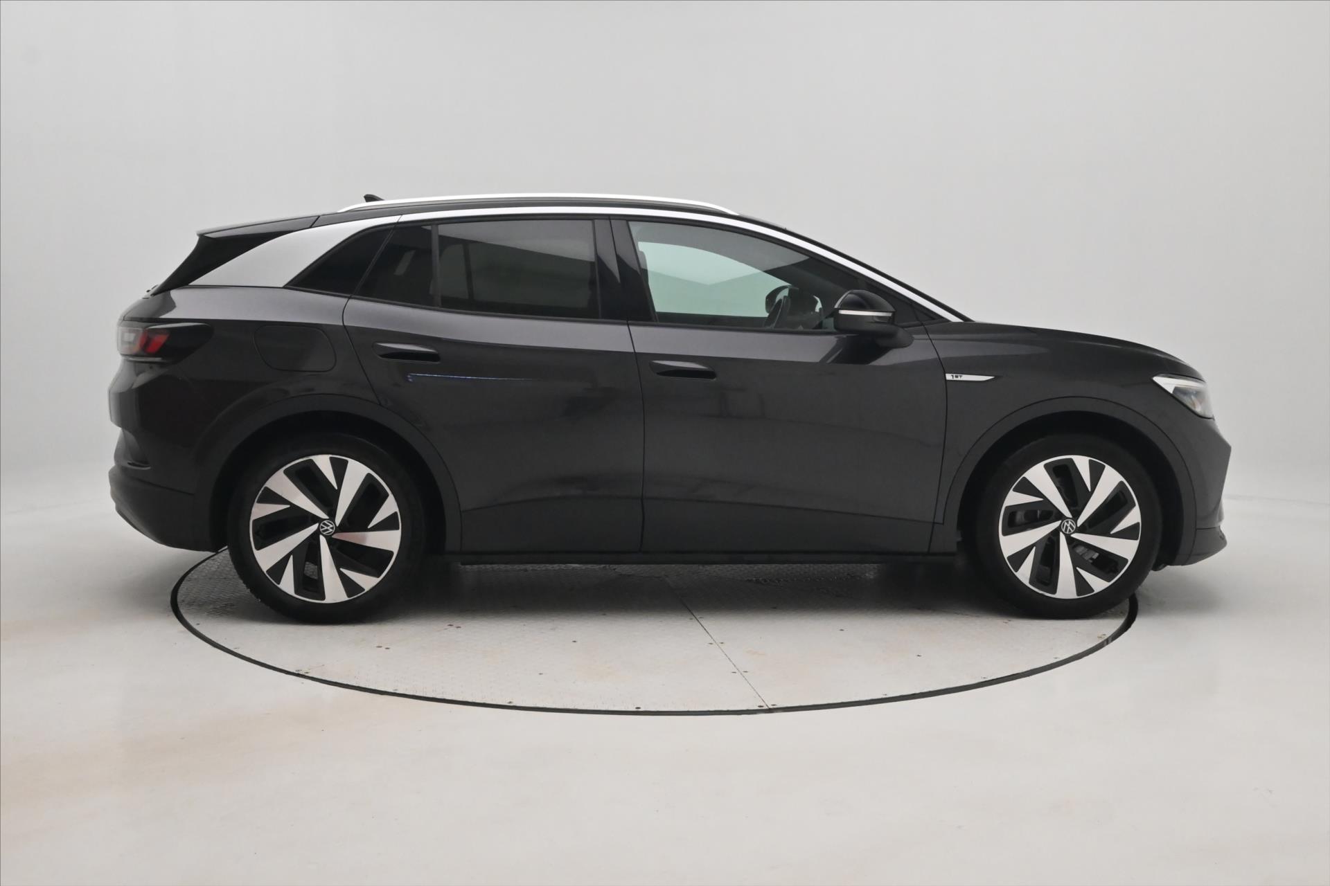 Hlavní fotografie vozu Volkswagen ID.4 150kW 77kWh Pro Performance Záruka až 3 roky (5)