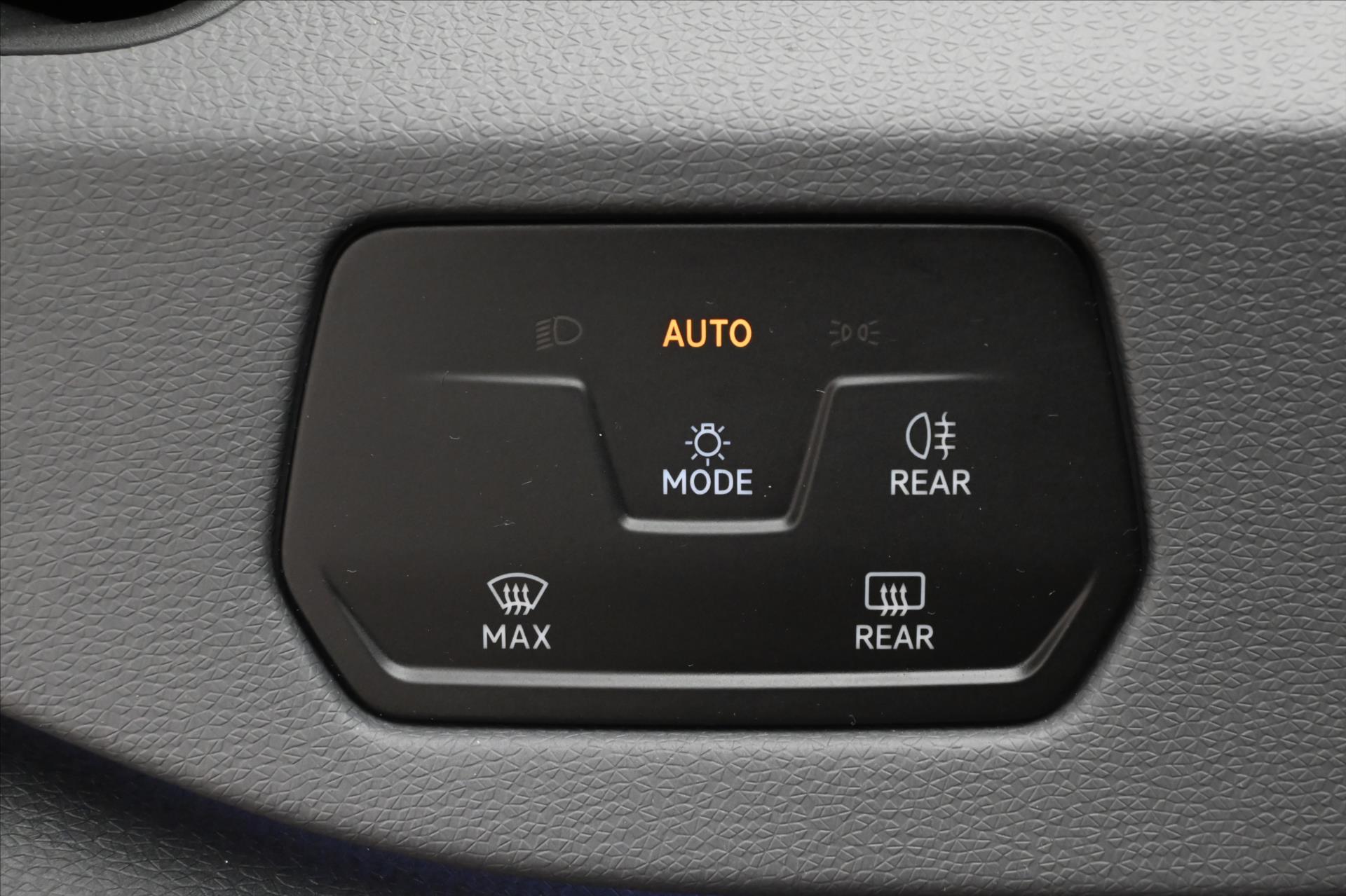 Hlavní fotografie vozu Volkswagen ID.3 Pro Performance 150 kW 58kWh SoH 85% Záruka až 3 r (26)